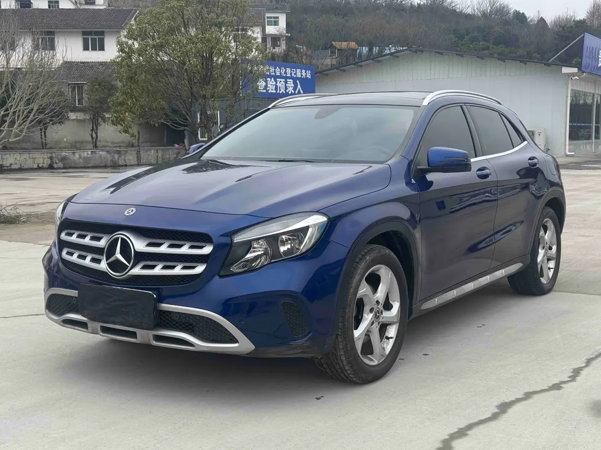 Mercedes-Benz GLA  из Китая
