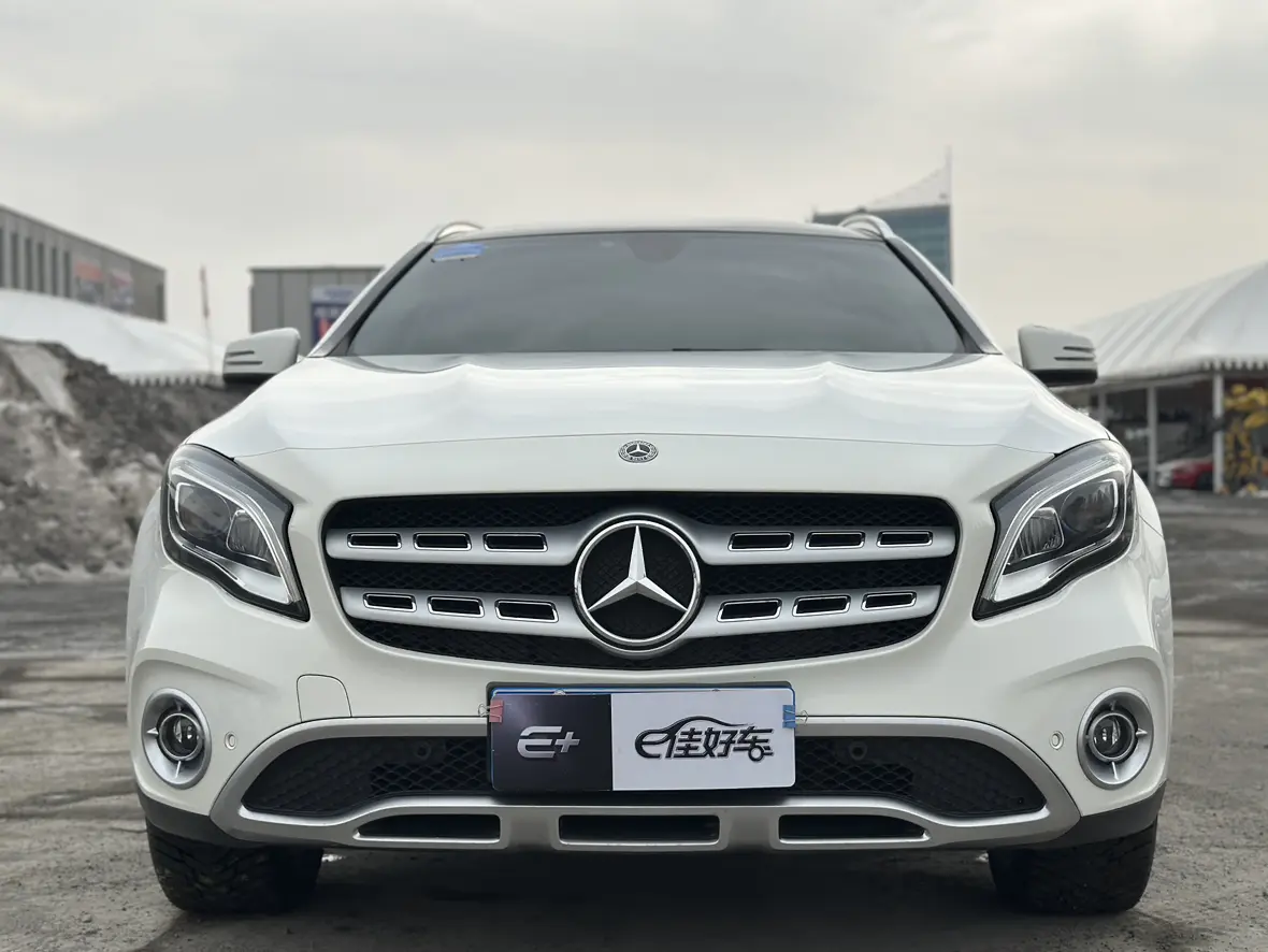 Mercedes-Benz GLA  из Китая