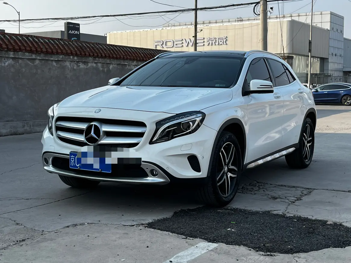 Mercedes-Benz GLA  из Китая