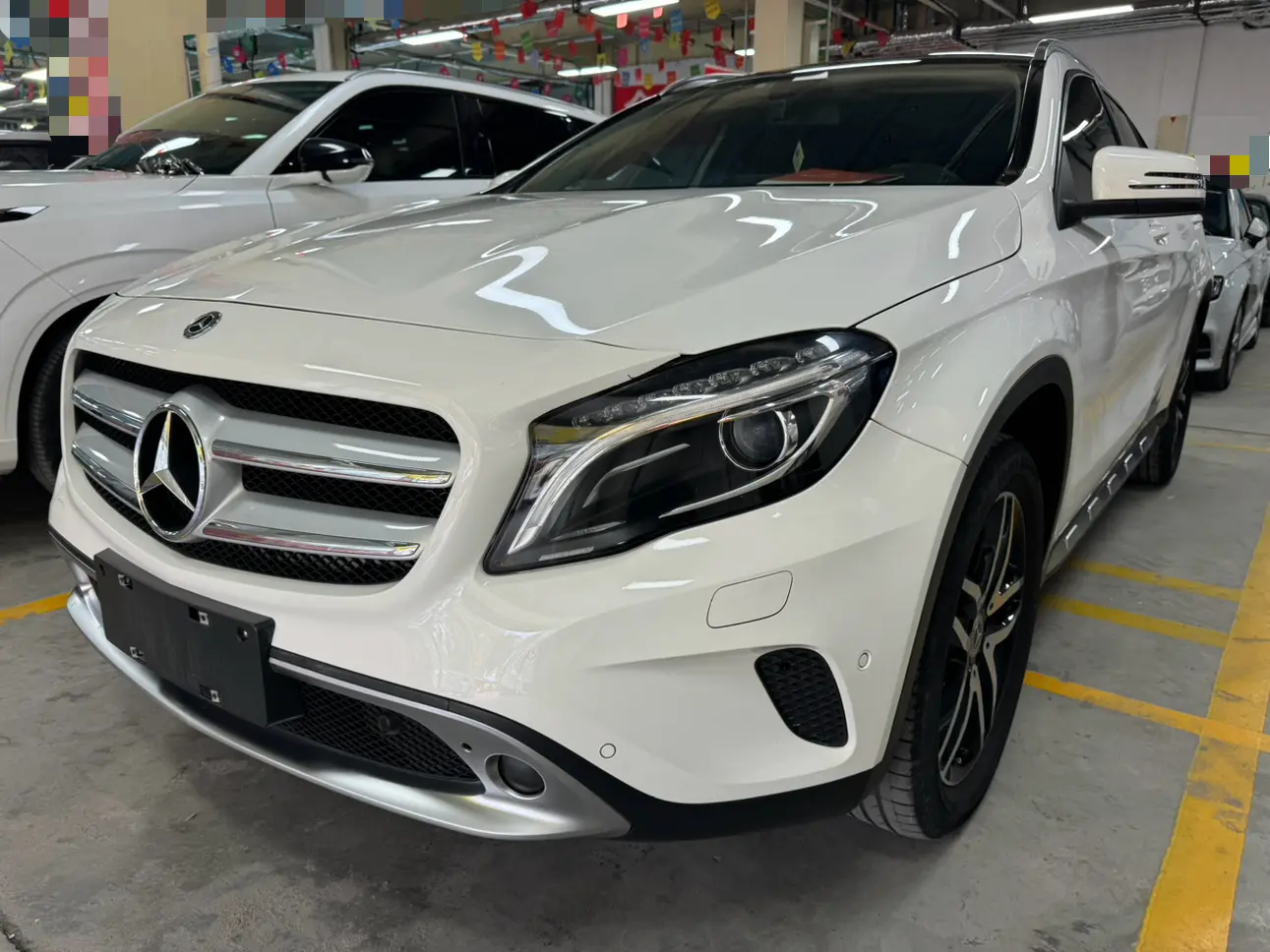 Mercedes-Benz GLA  из Китая
