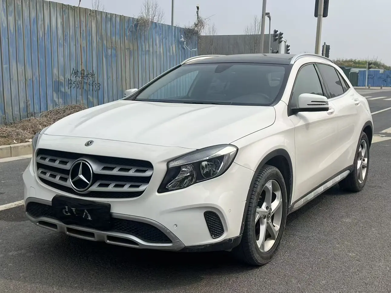 Mercedes-Benz GLA  из Китая