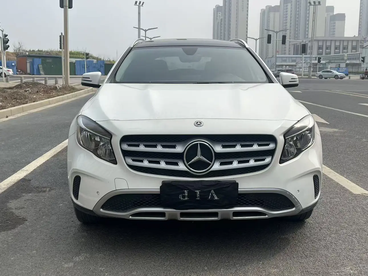 Mercedes-Benz GLA  из Китая
