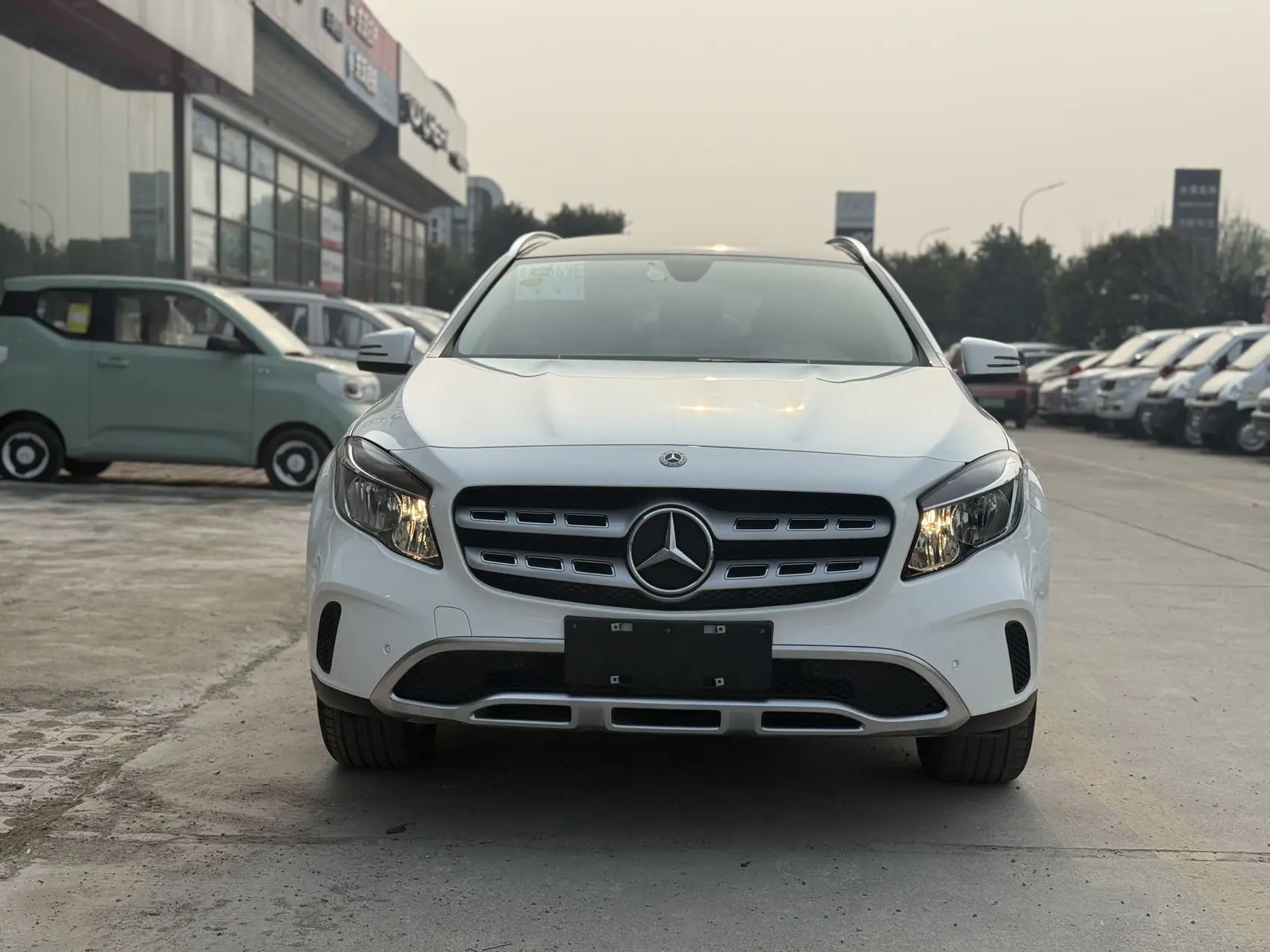 Mercedes-Benz GLA  из Китая