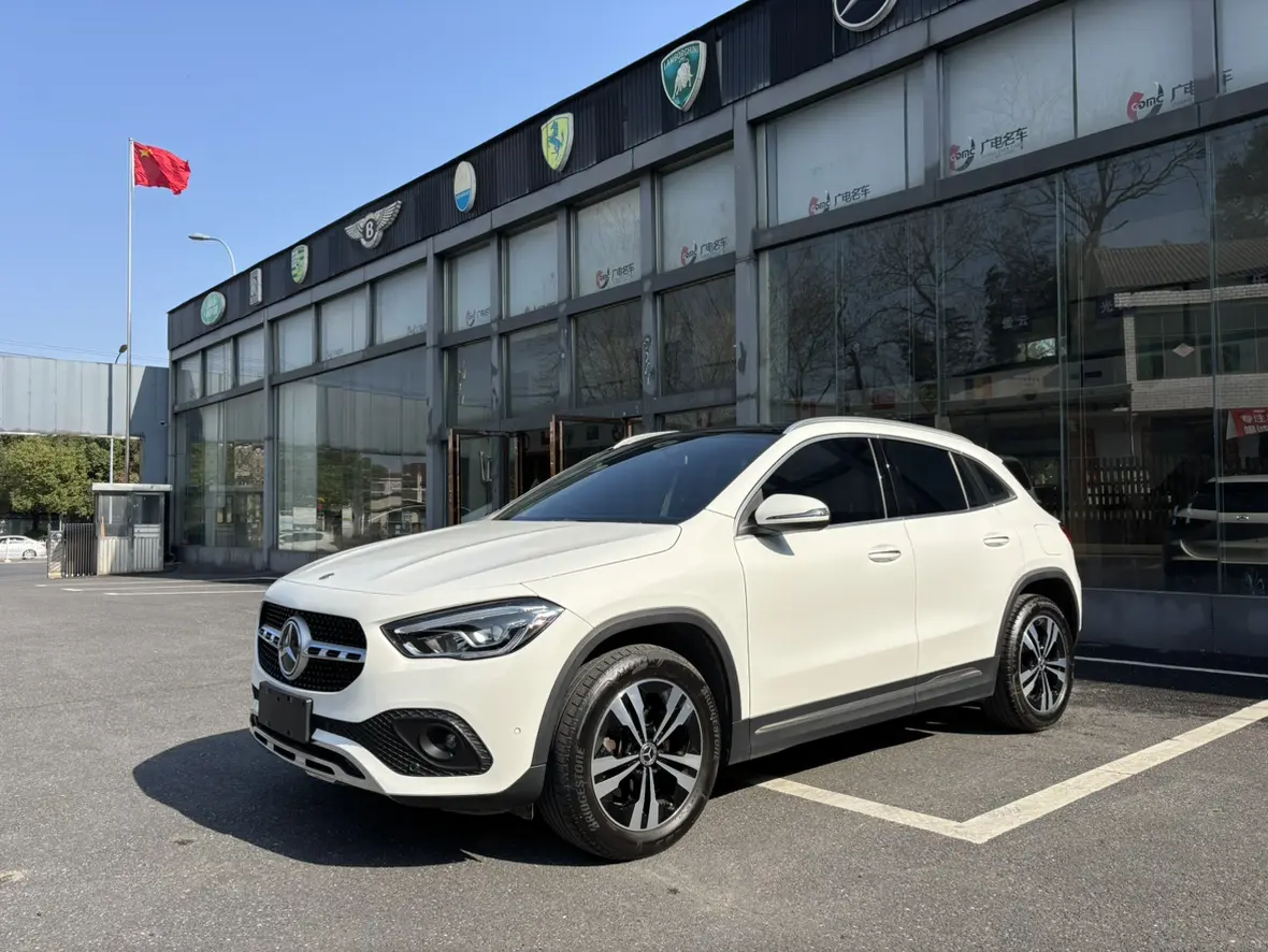 Mercedes-Benz GLA  из Китая