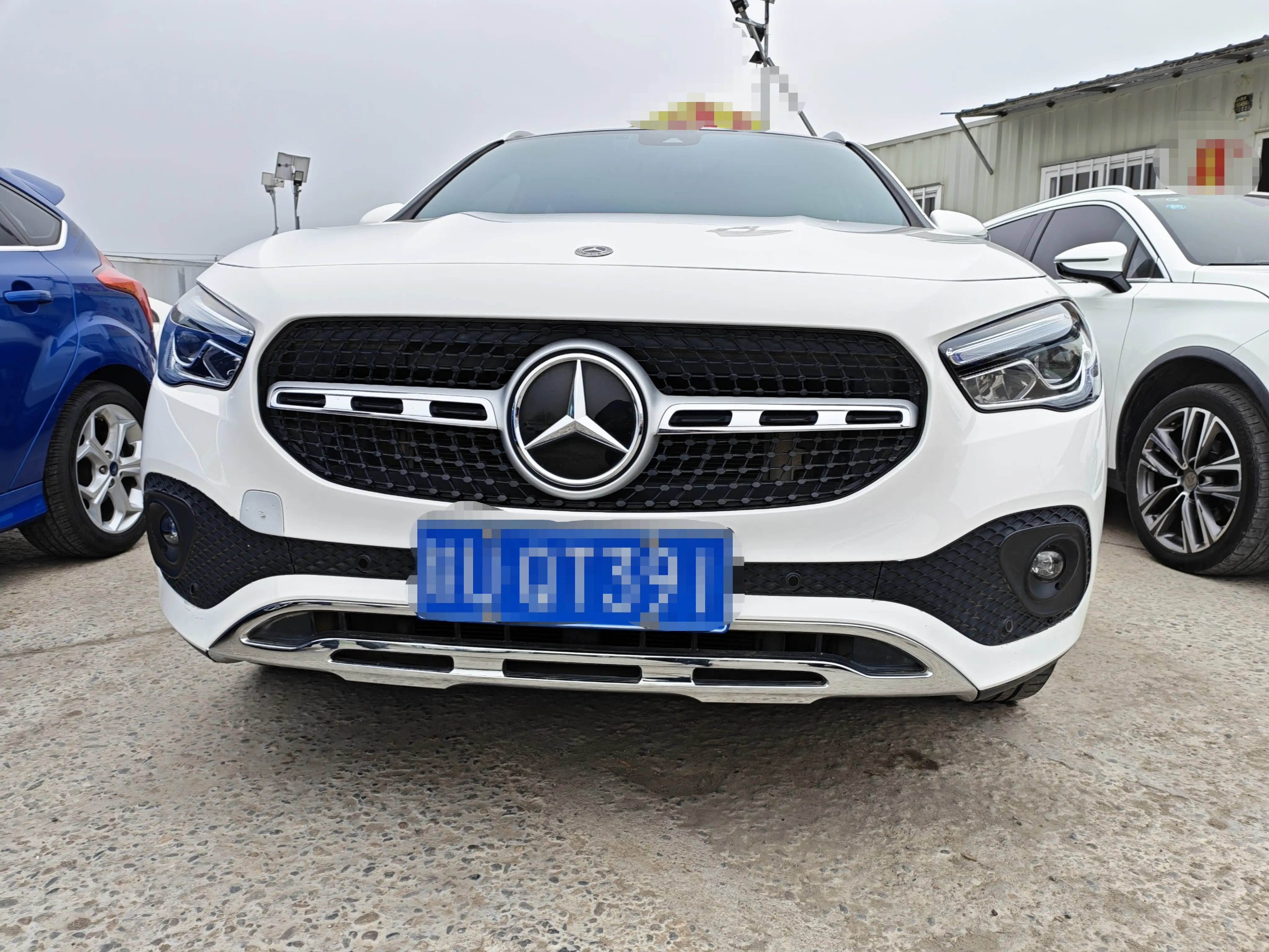 Mercedes-Benz GLA  из Китая