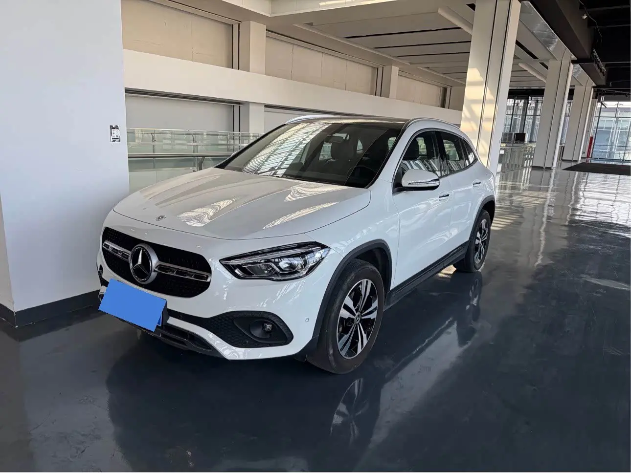 Mercedes-Benz GLA  из Китая