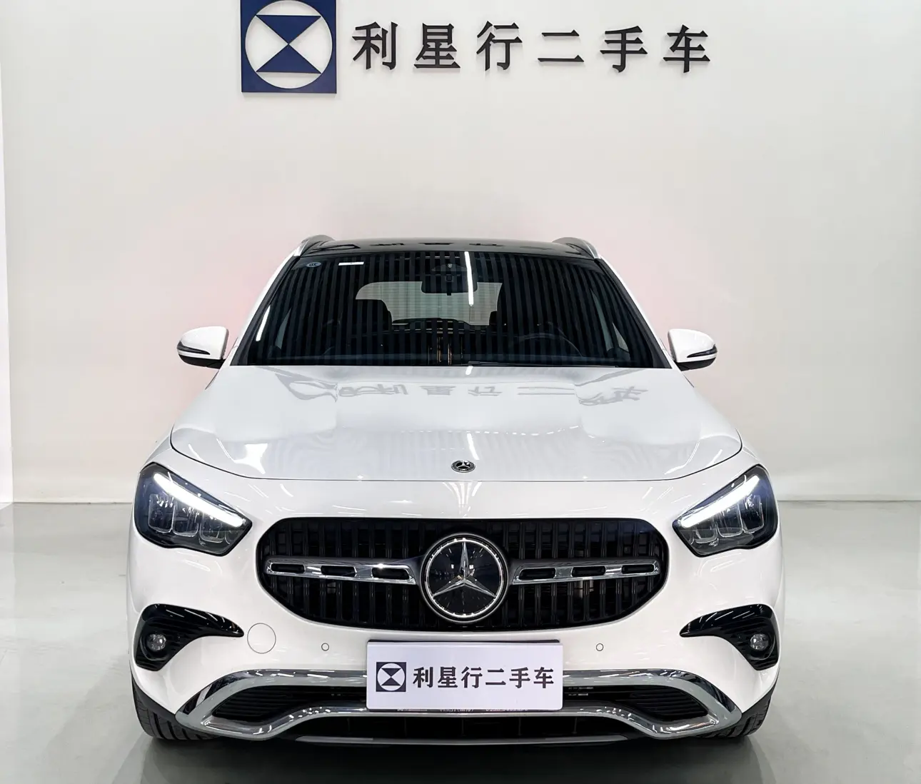 Mercedes-Benz GLA  из Китая