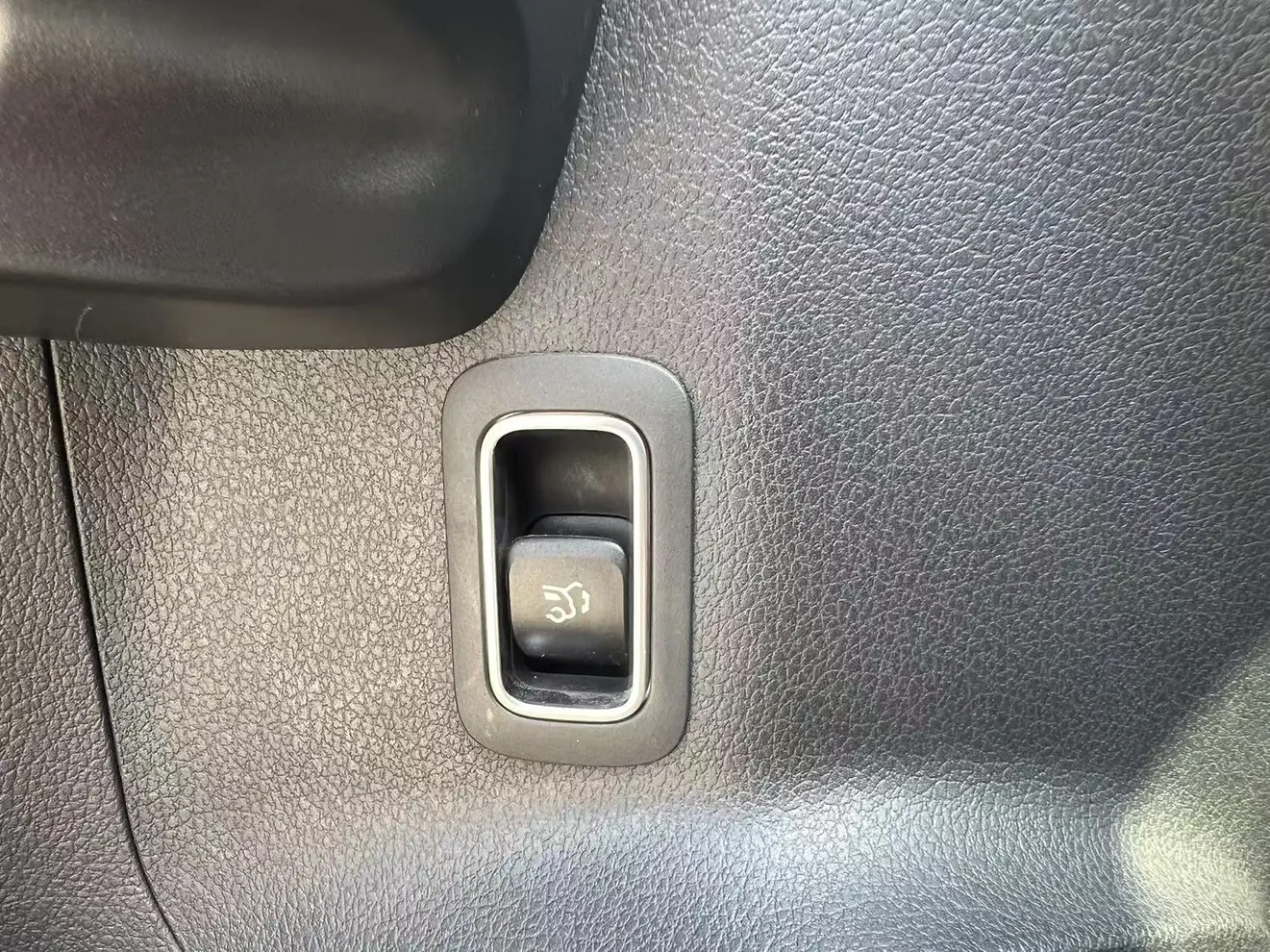 Mercedes-Benz GLA  из Китая