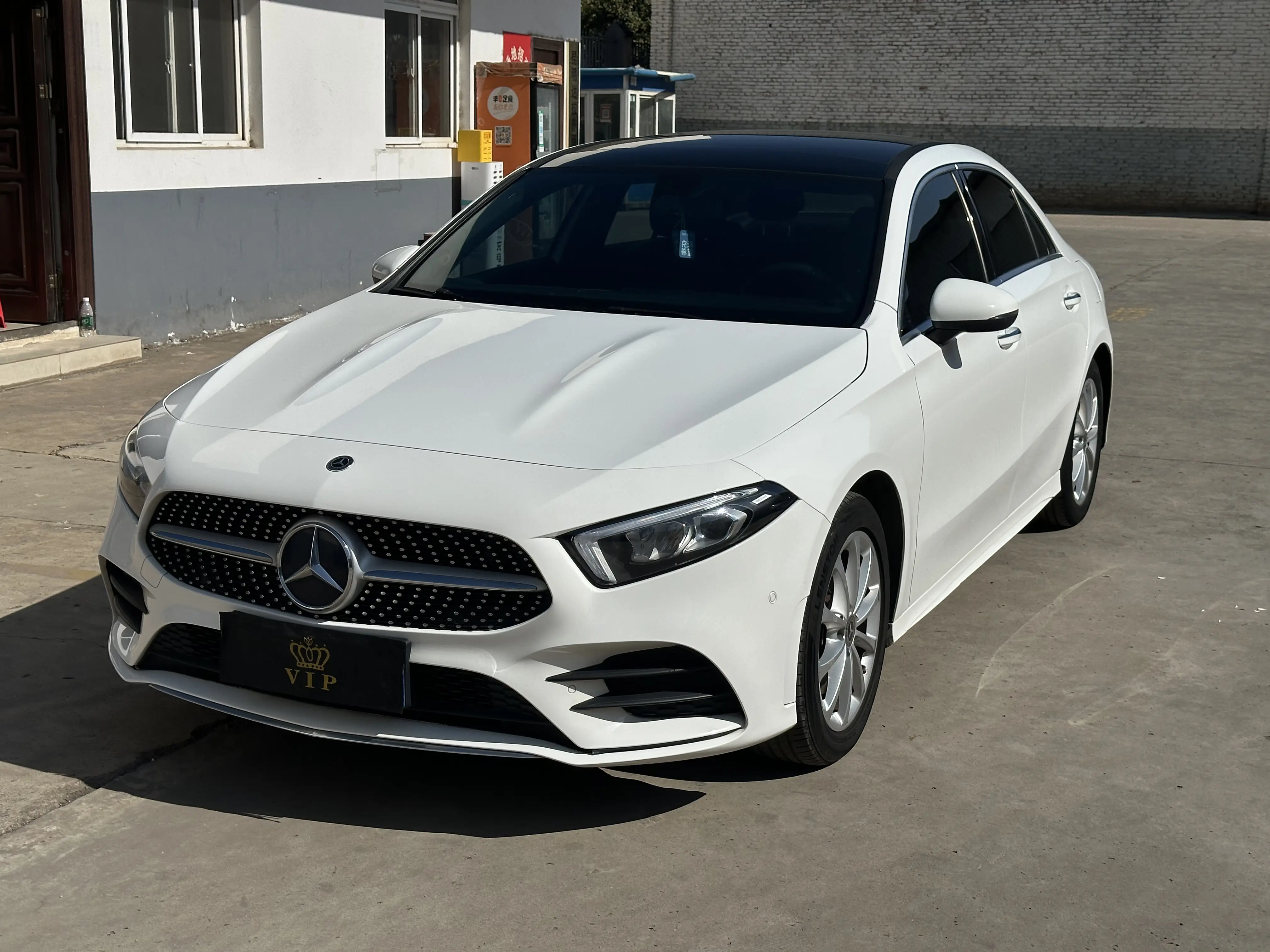 Mercedes-Benz Mercedes Benz A Class  из Китая