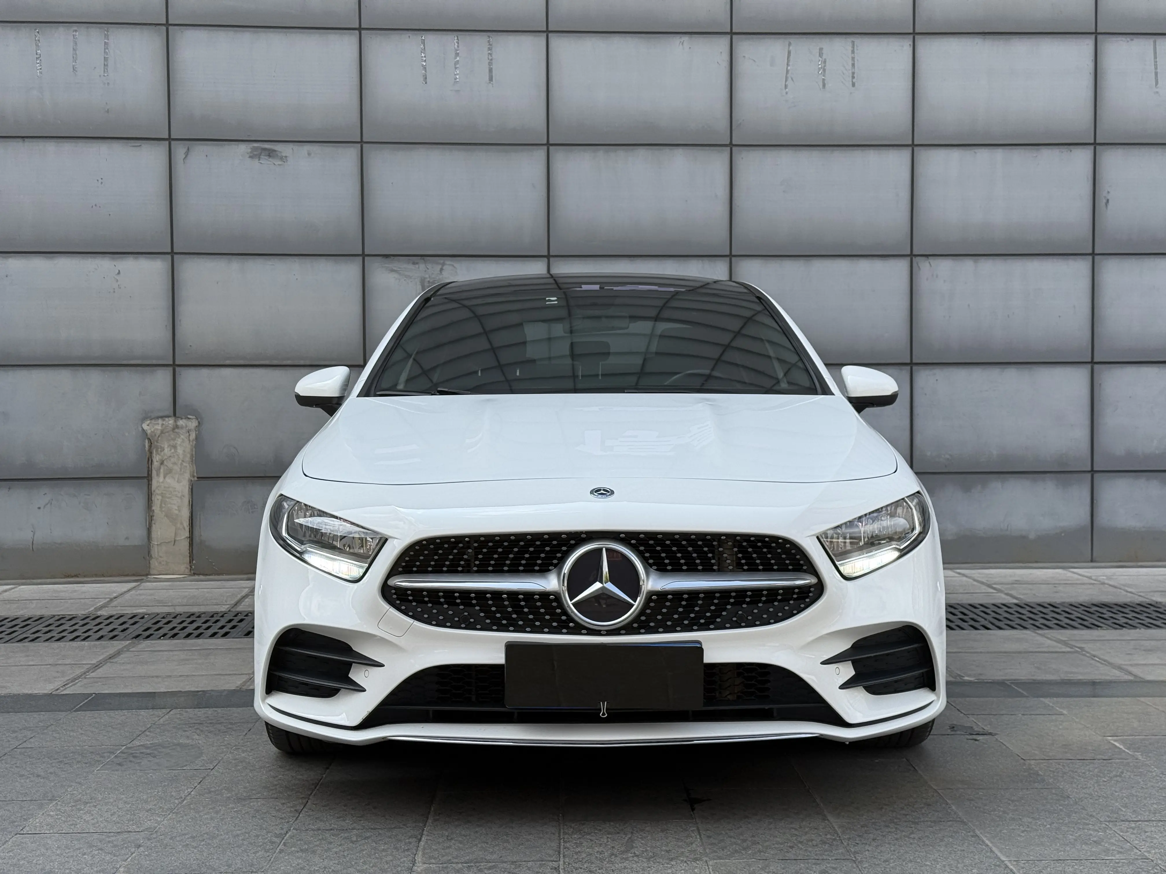 Mercedes-Benz Mercedes Benz A Class  из Китая