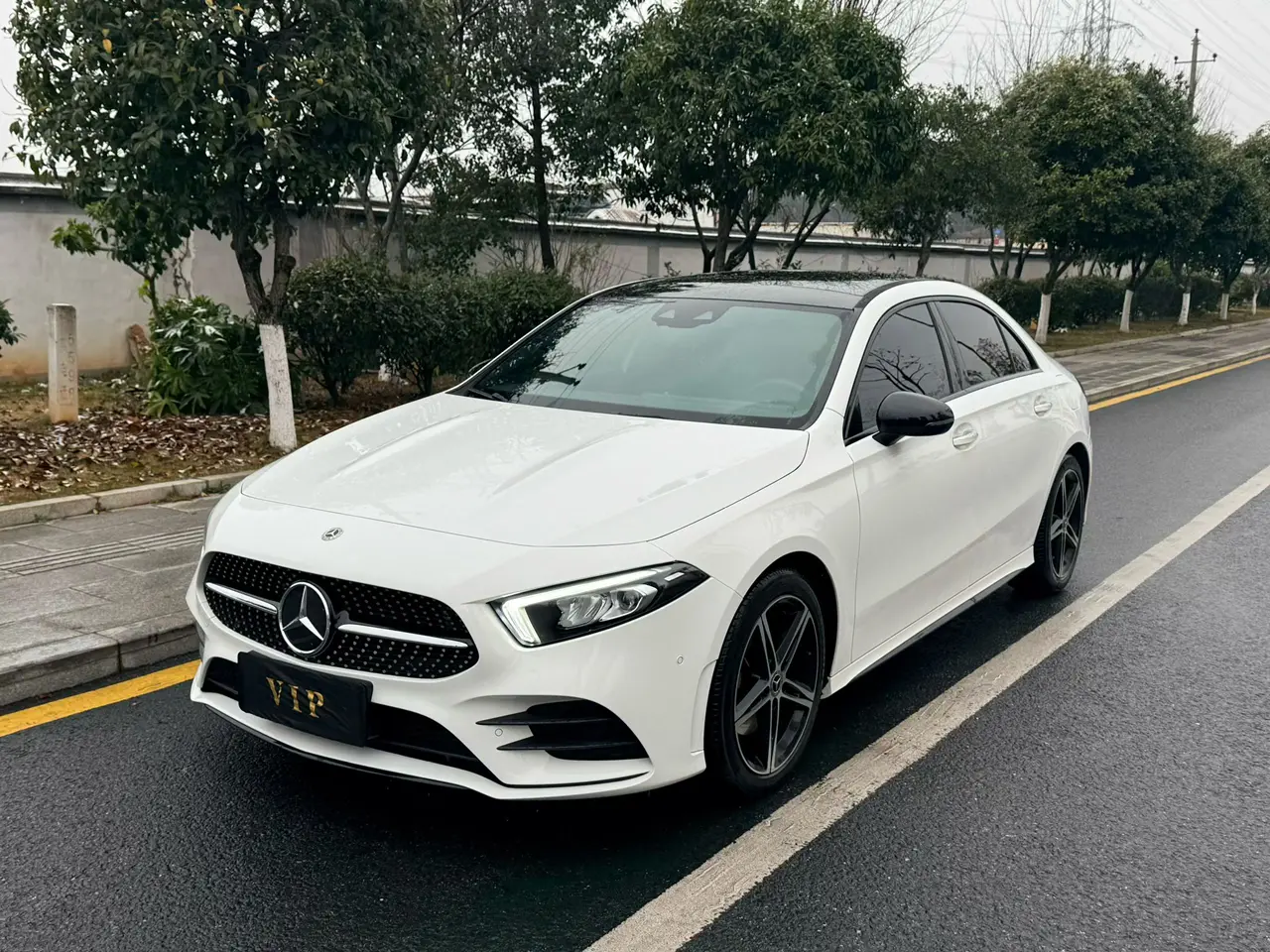 Mercedes-Benz Mercedes Benz A Class  из Китая