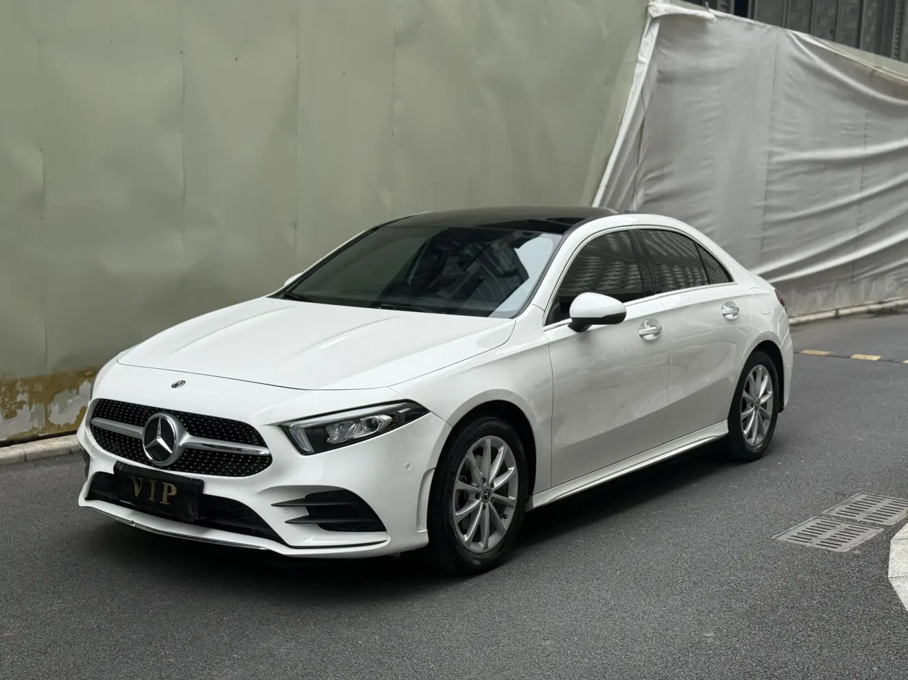 Mercedes-Benz Mercedes Benz A Class  из Китая