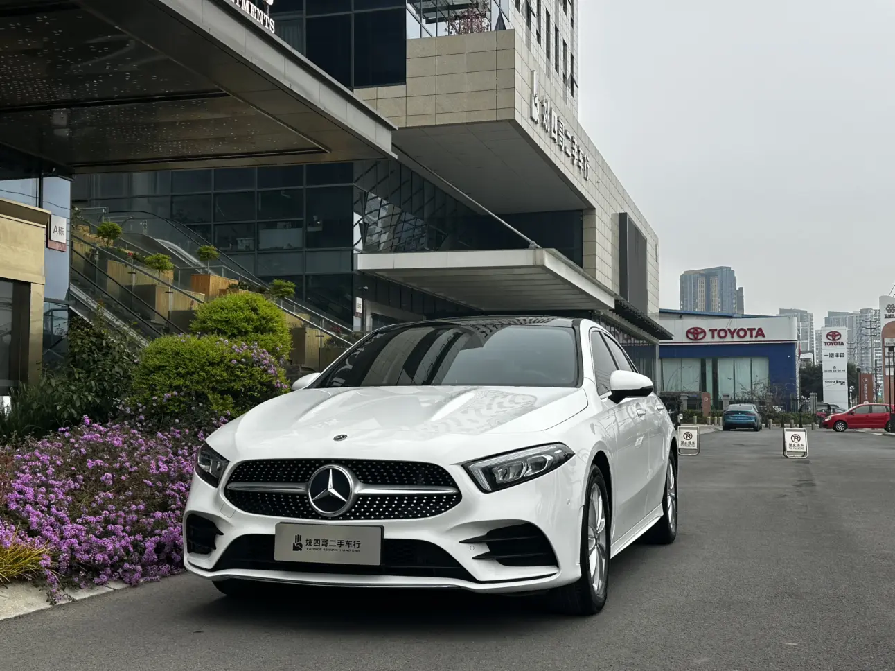 Mercedes-Benz Mercedes Benz A Class  из Китая