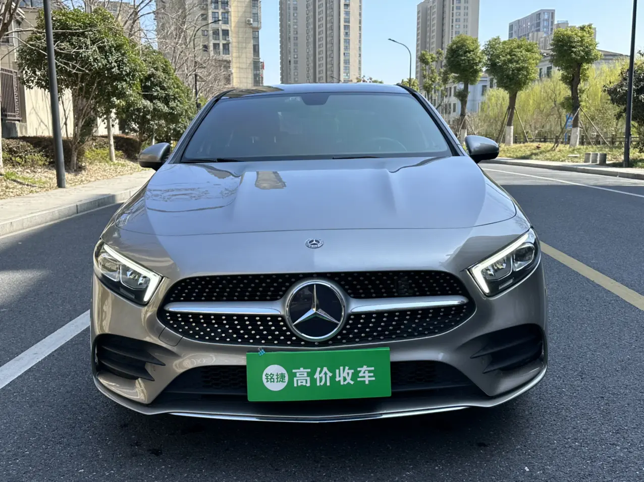 Mercedes-Benz Mercedes Benz A Class  из Китая