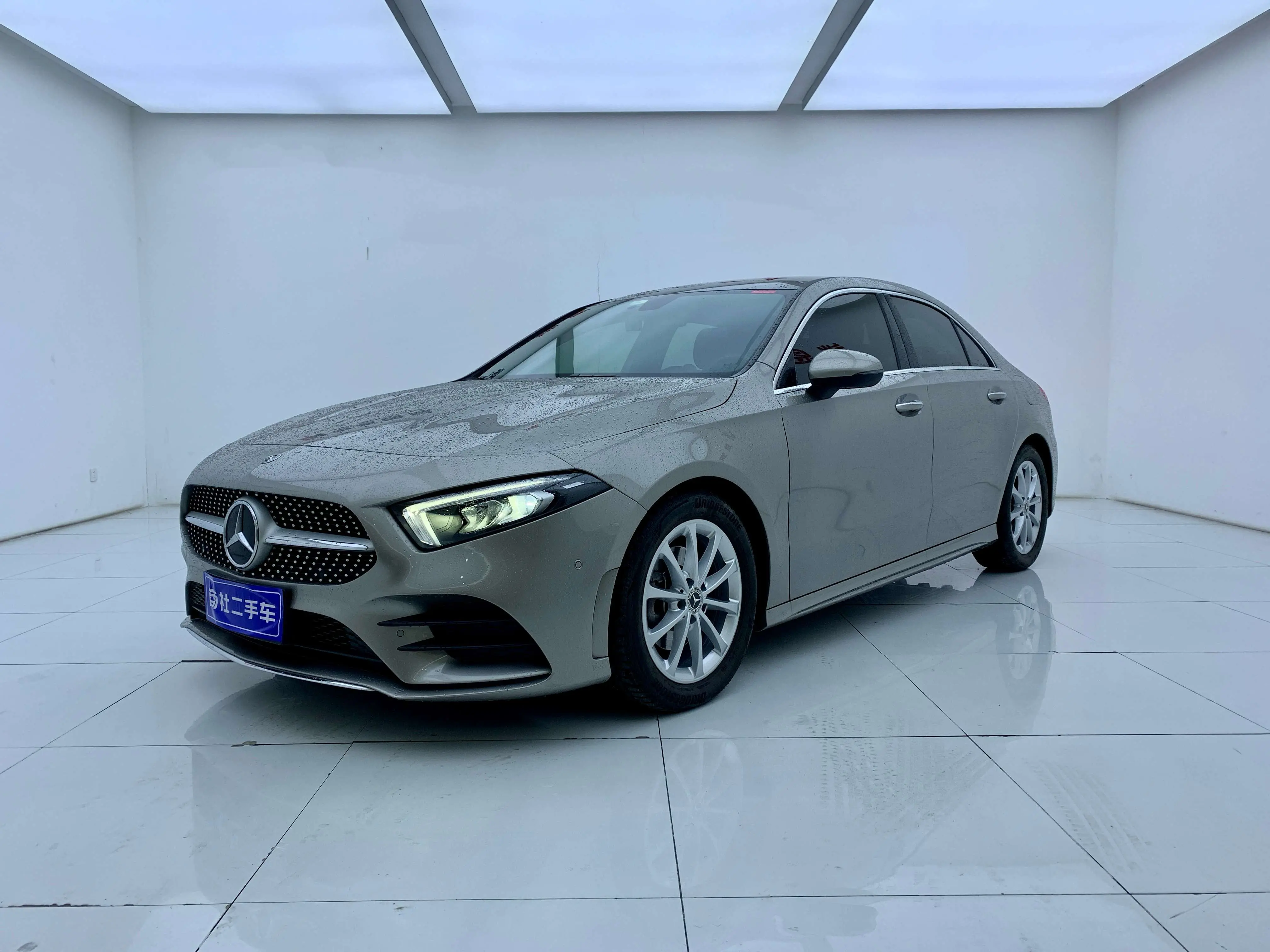 Mercedes-Benz Mercedes Benz A Class  из Китая