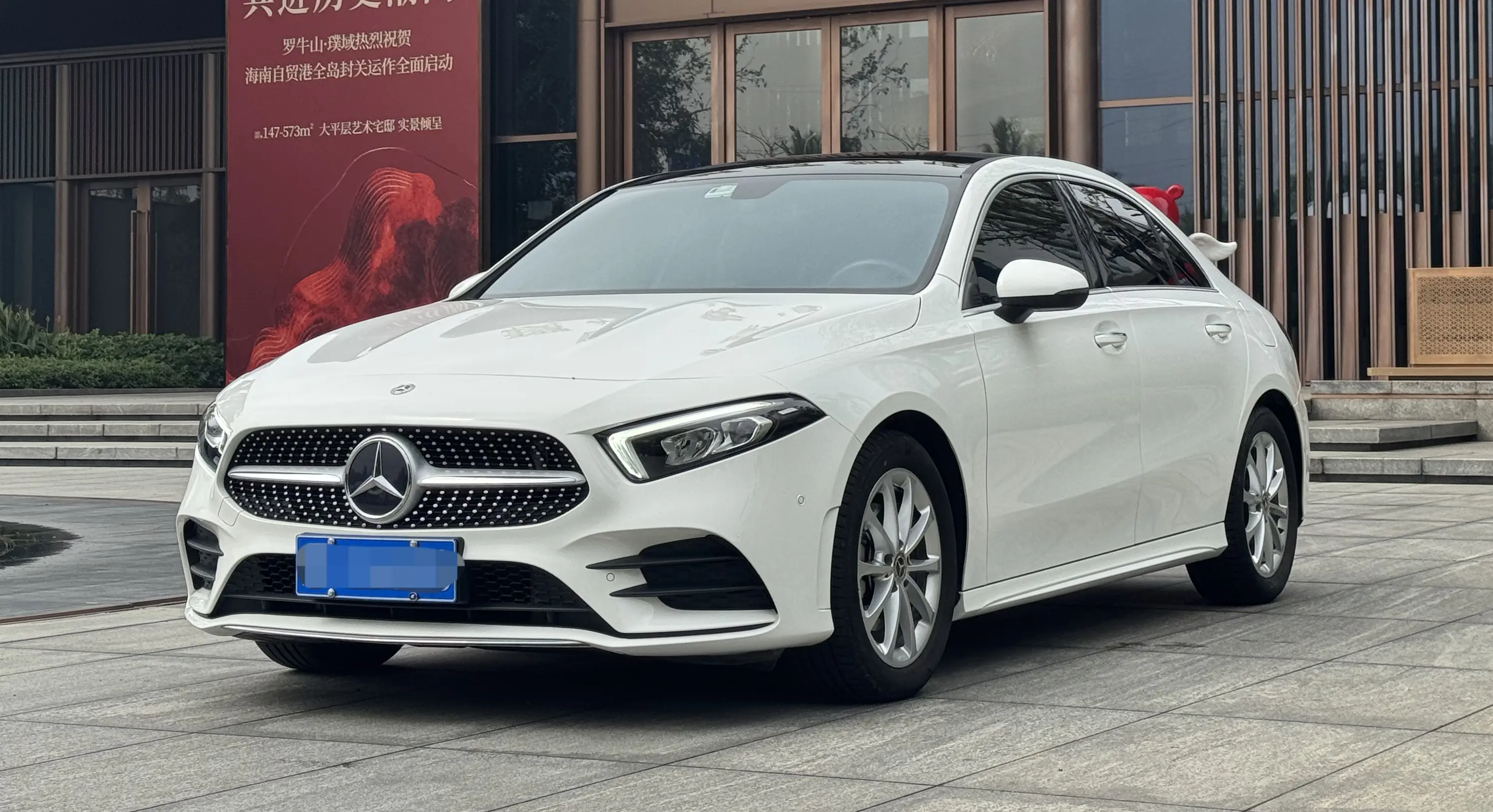 Mercedes-Benz Mercedes Benz A Class  из Китая