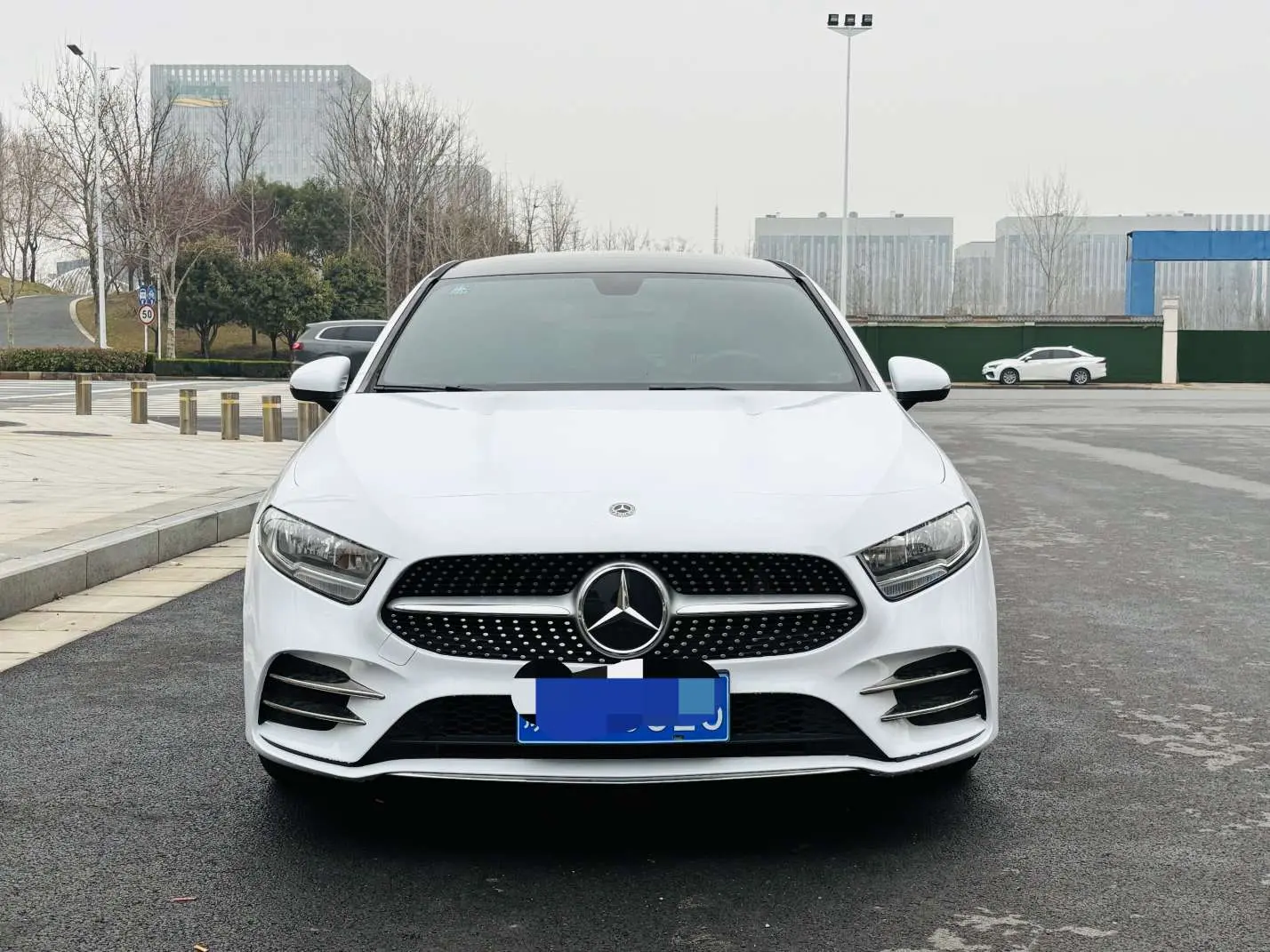 Mercedes-Benz Mercedes Benz A Class  из Китая
