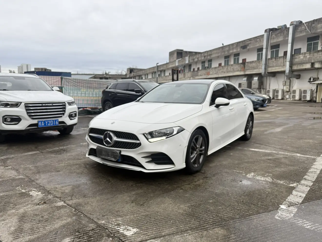 Mercedes-Benz Mercedes Benz A Class  из Китая