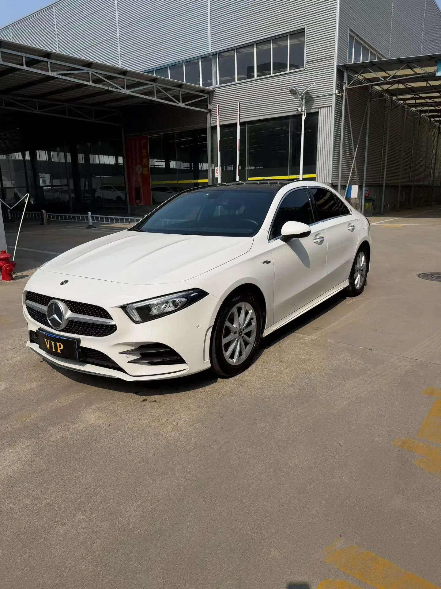 Mercedes-Benz Mercedes Benz A Class  из Китая