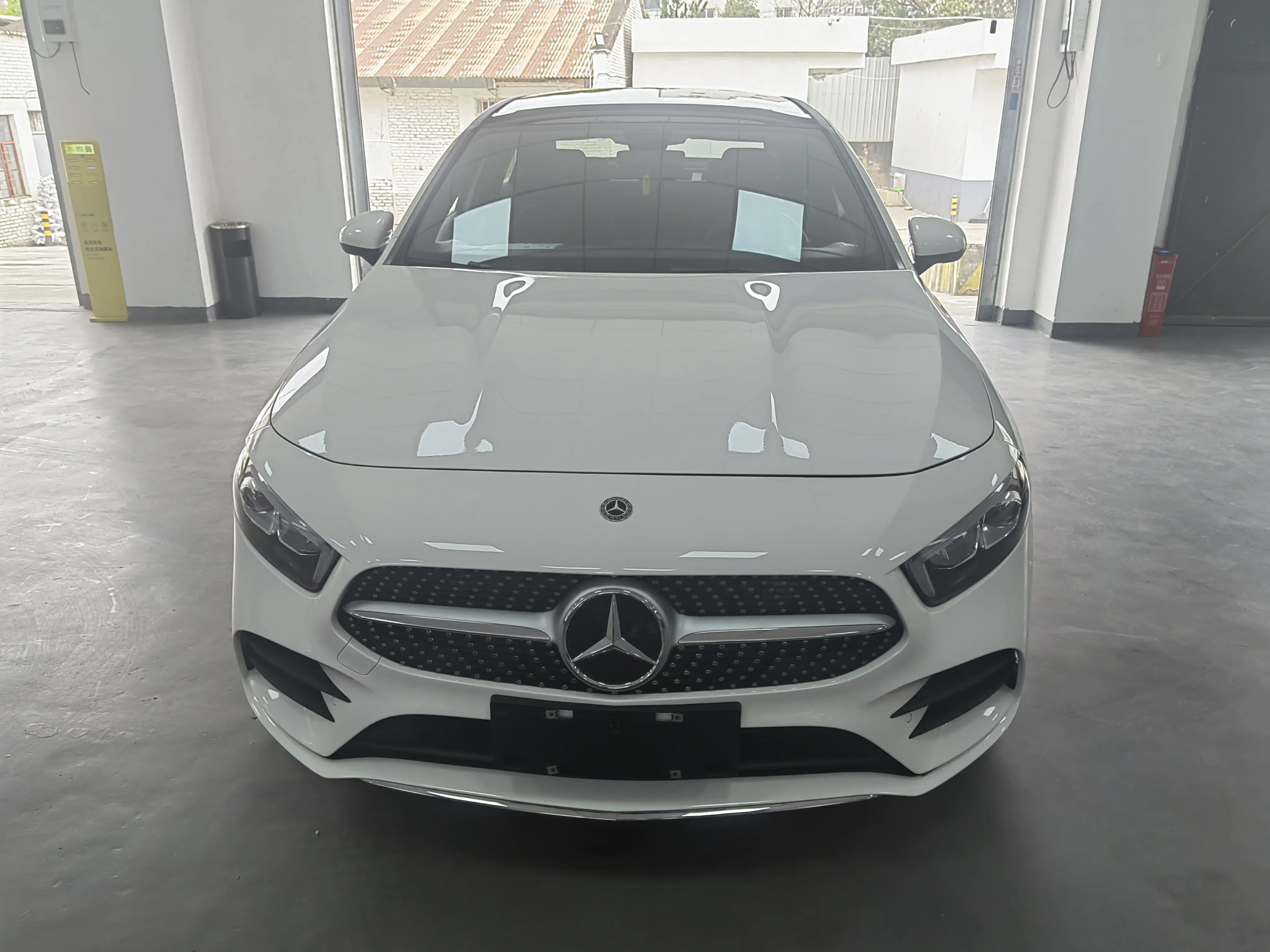 Mercedes-Benz Mercedes Benz A Class  из Китая