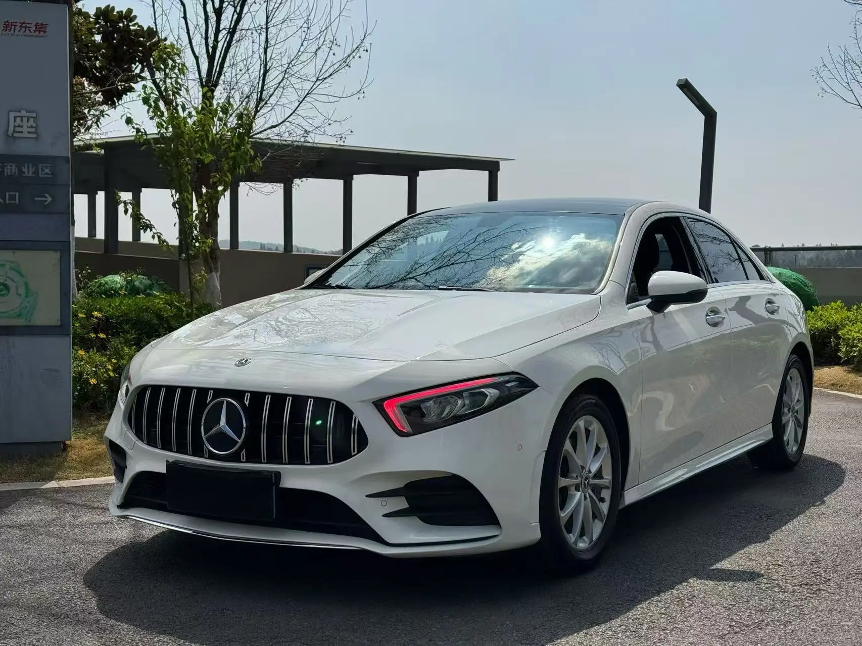 Mercedes-Benz Mercedes Benz A Class  из Китая