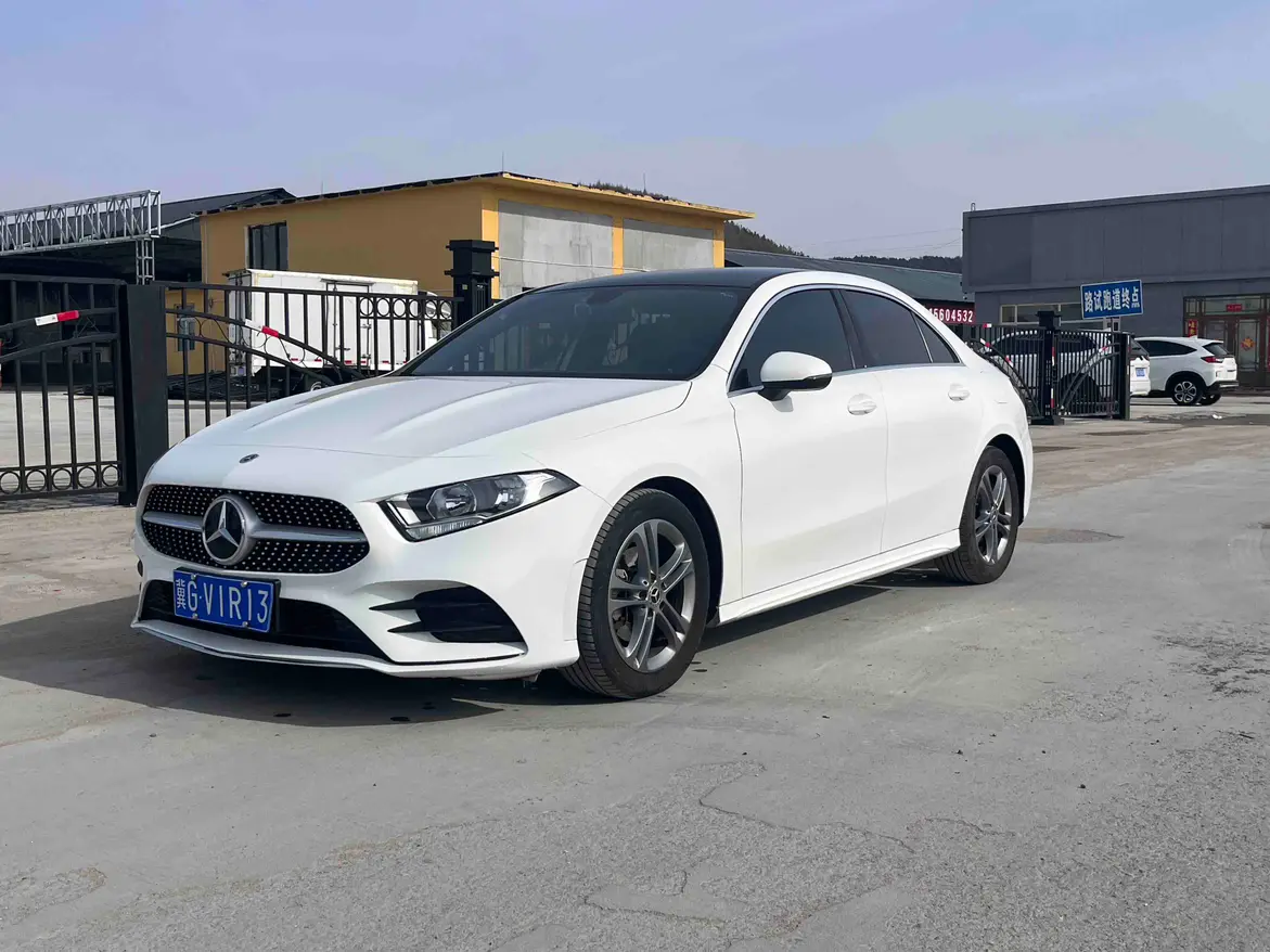 Mercedes-Benz Mercedes Benz A Class  из Китая