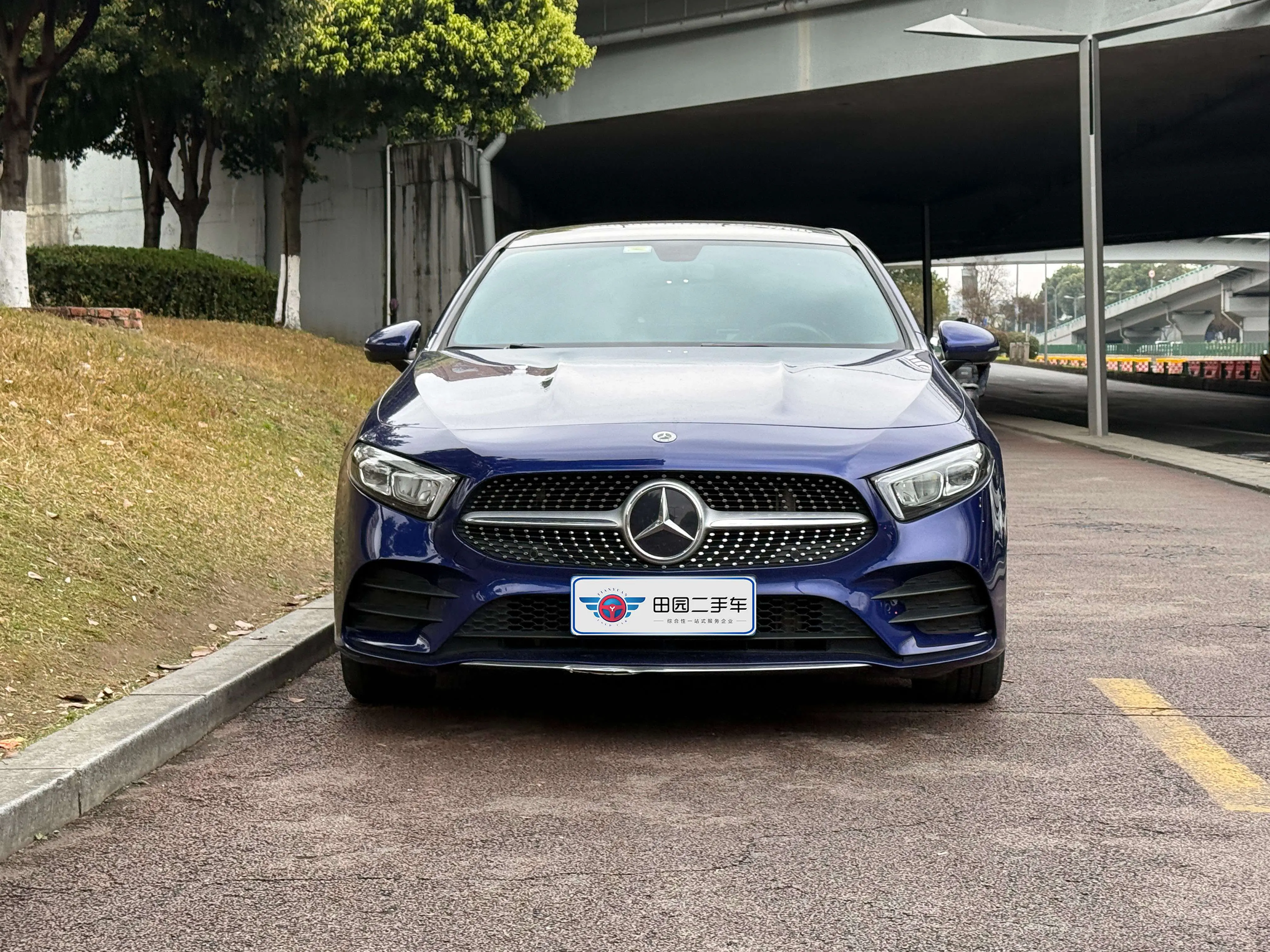 Mercedes-Benz Mercedes Benz A Class  из Китая