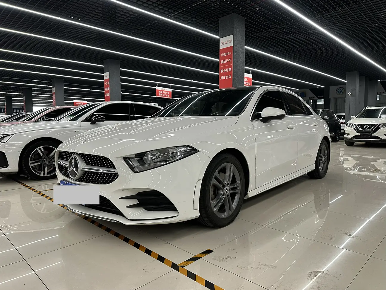 Mercedes-Benz Mercedes Benz A Class  из Китая