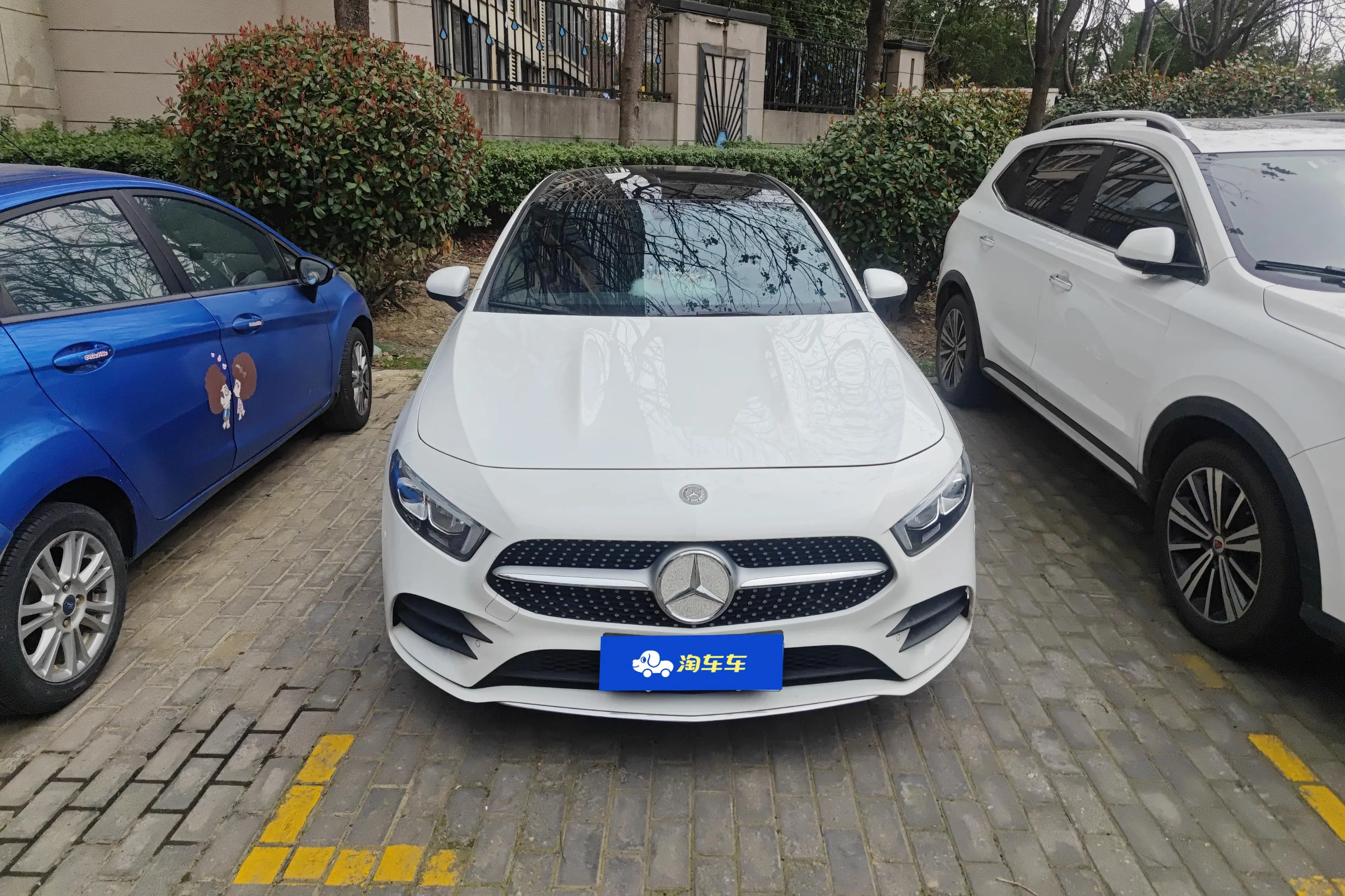 Mercedes-Benz Mercedes Benz A Class  из Китая