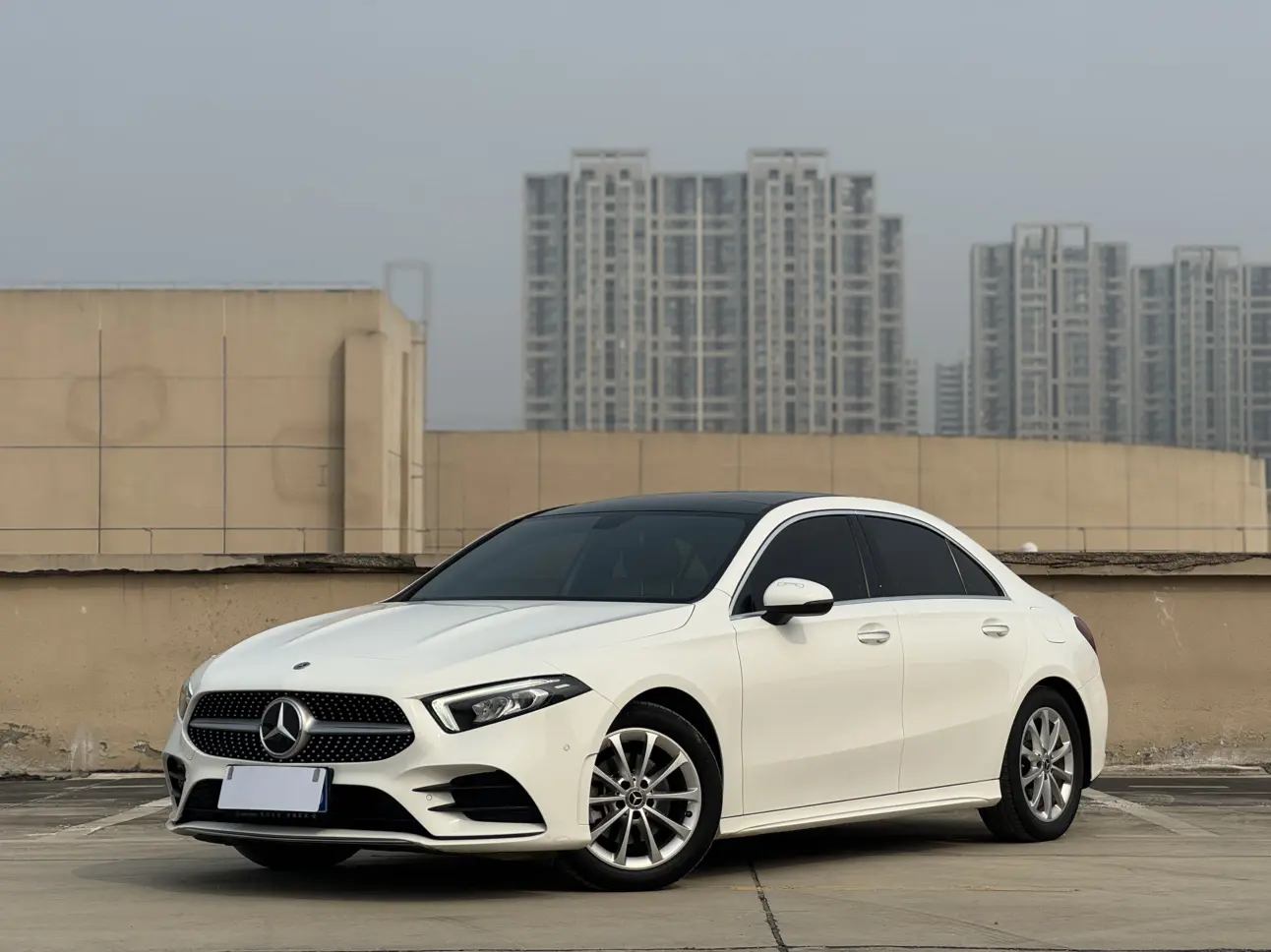 Mercedes-Benz Mercedes Benz A Class  из Китая