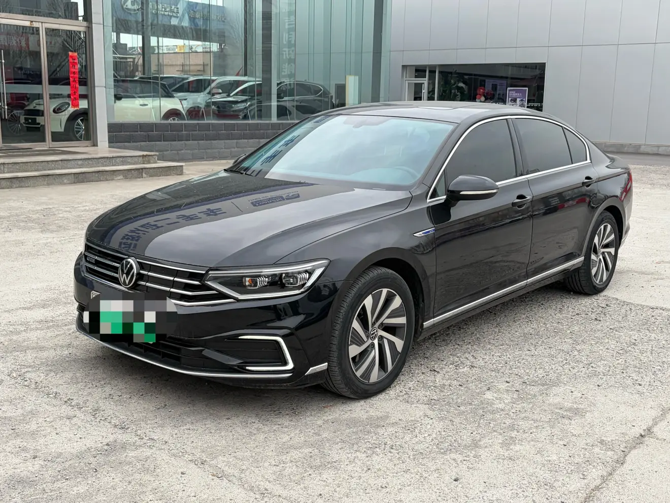 Volkswagen Magotan PHEV  из Китая