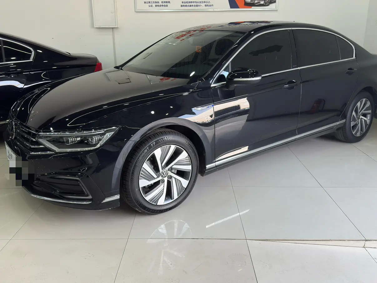 Volkswagen Magotan PHEV  из Китая