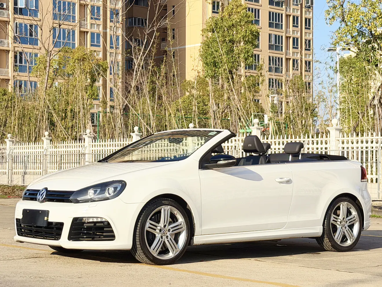 Volkswagen Golf  из Китая