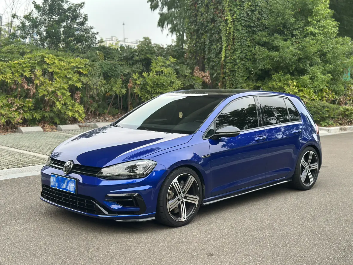Volkswagen Golf  из Китая