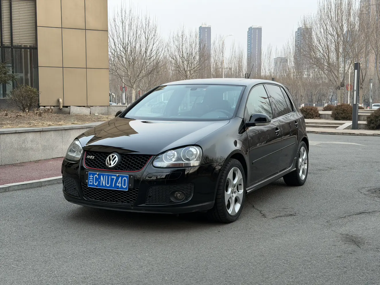 Volkswagen Golf  из Китая