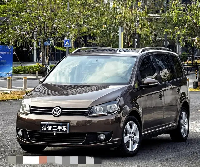 Volkswagen Touran  из Китая