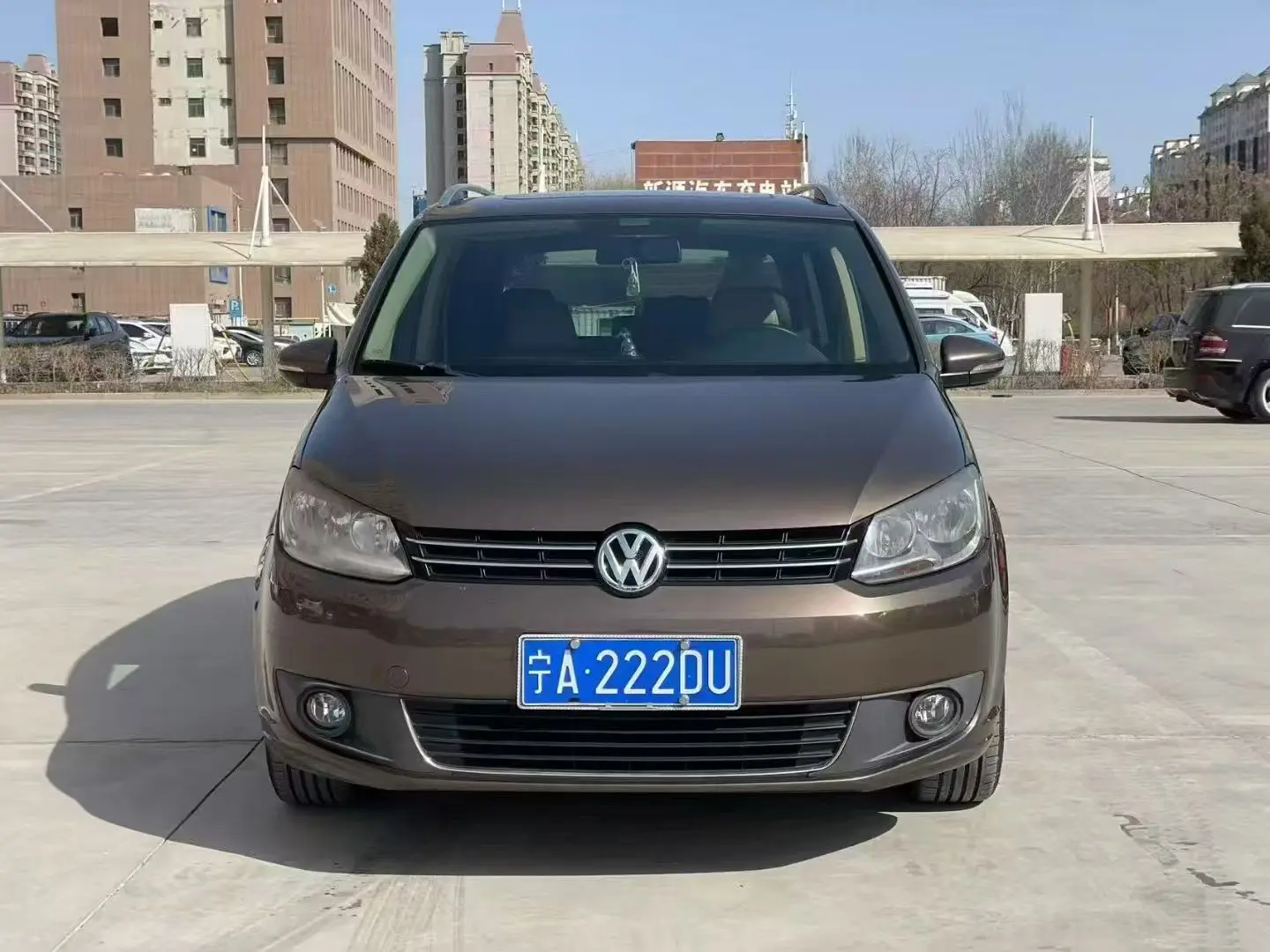 Volkswagen Touran  из Китая