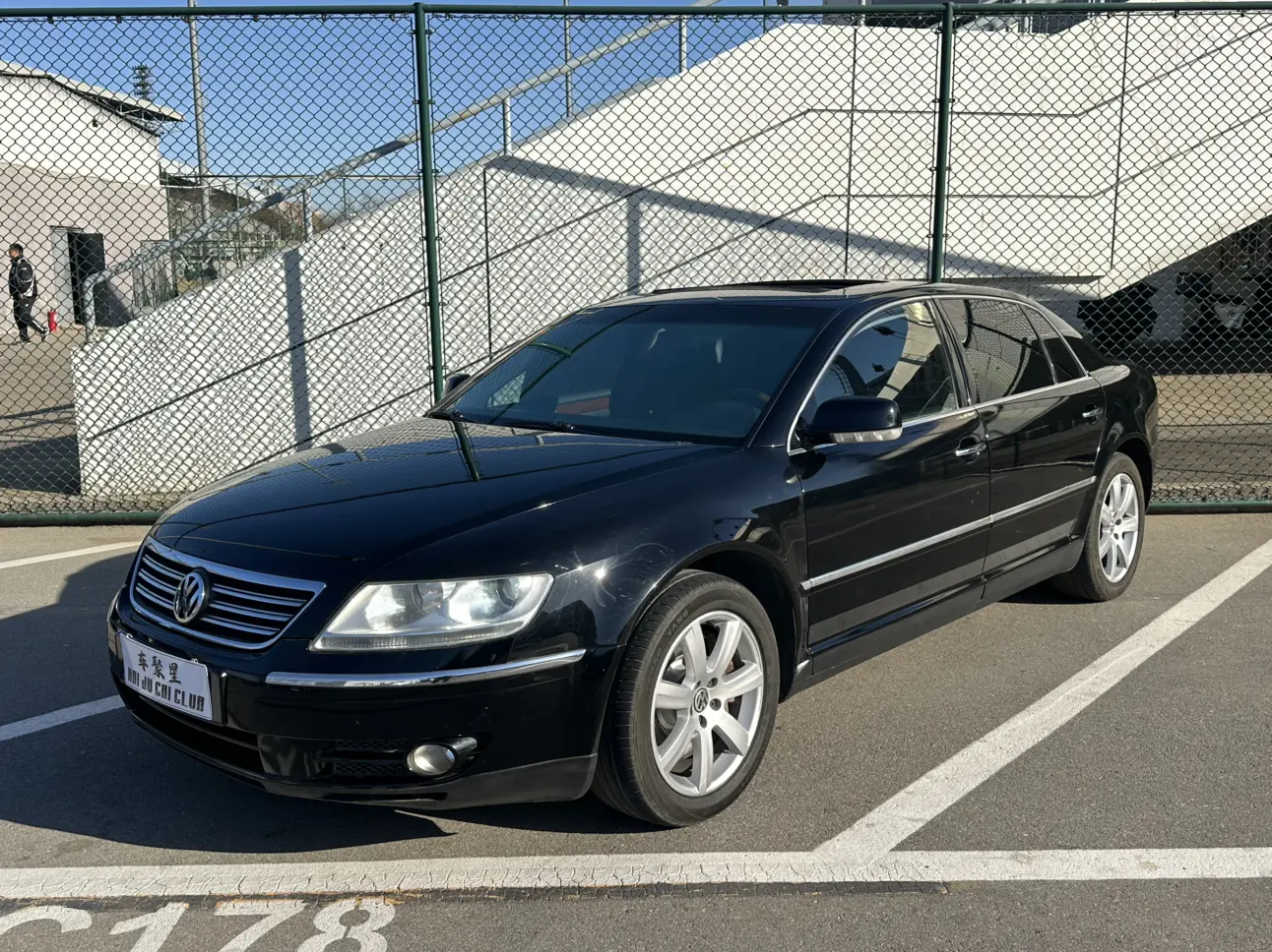Volkswagen Phaeton / Phideon  из Китая