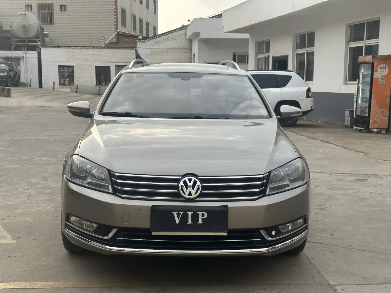 Volkswagen Magotan  из Китая