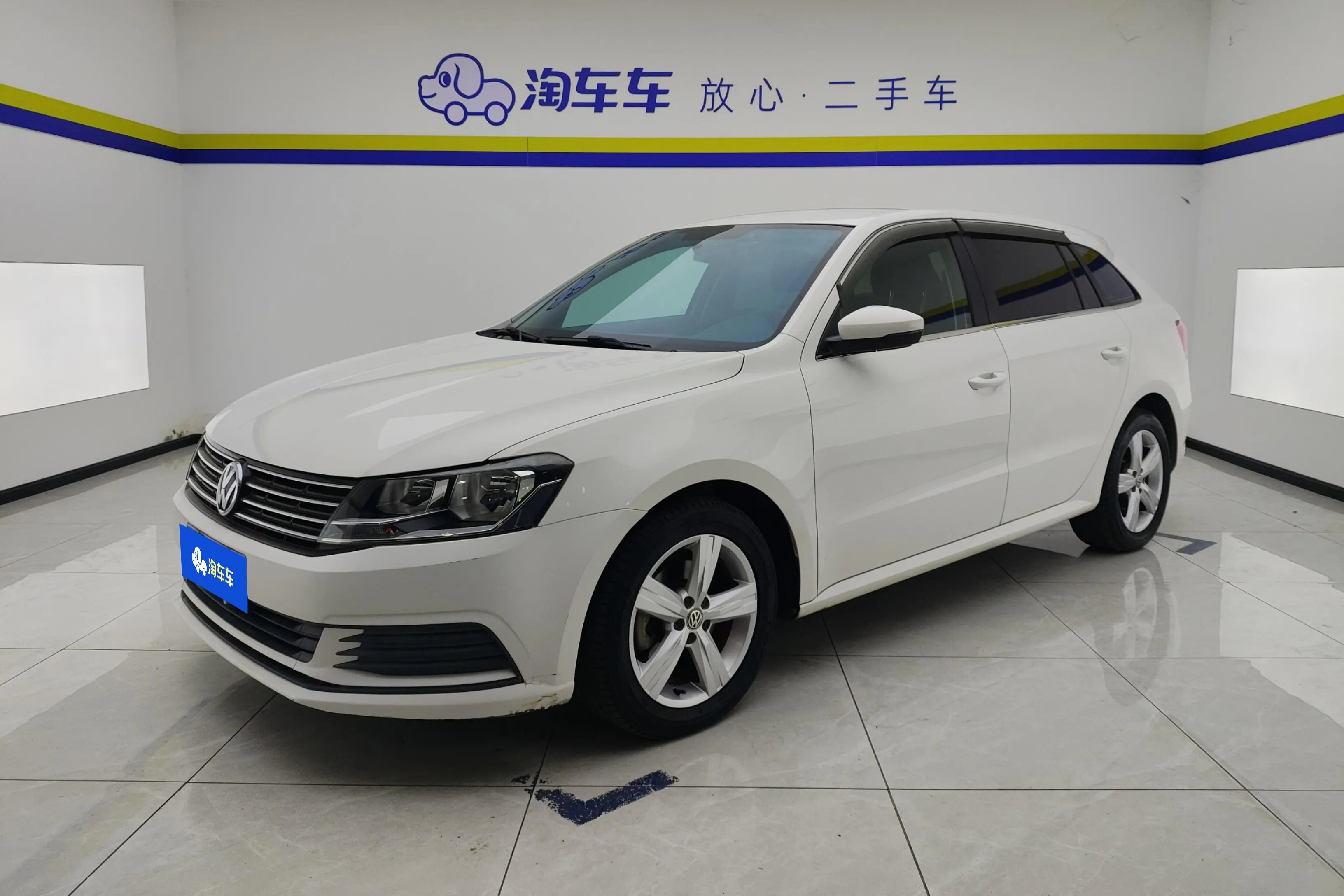 Volkswagen Langxing  из Китая