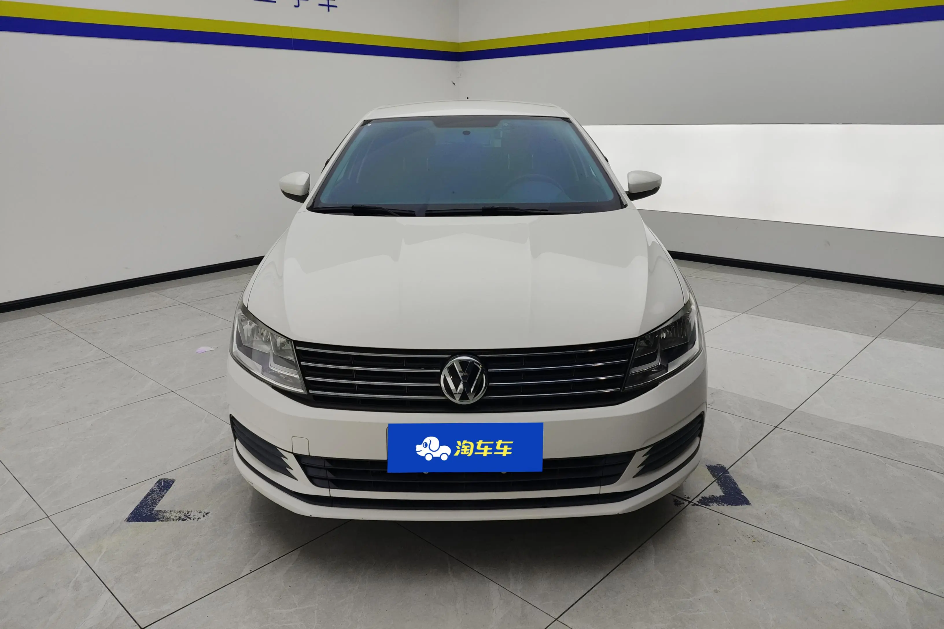 Volkswagen Langxing  из Китая