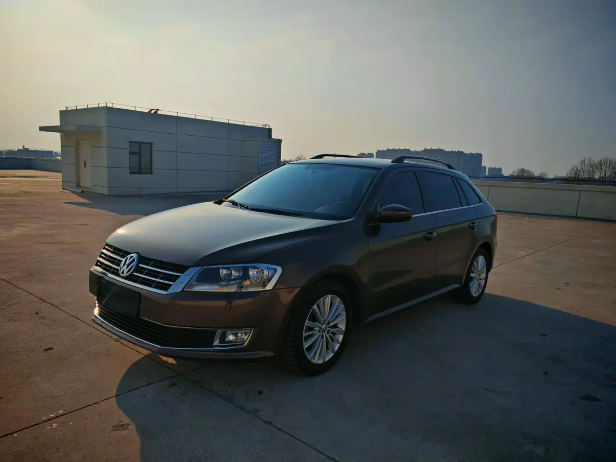 Volkswagen Langxing  из Китая