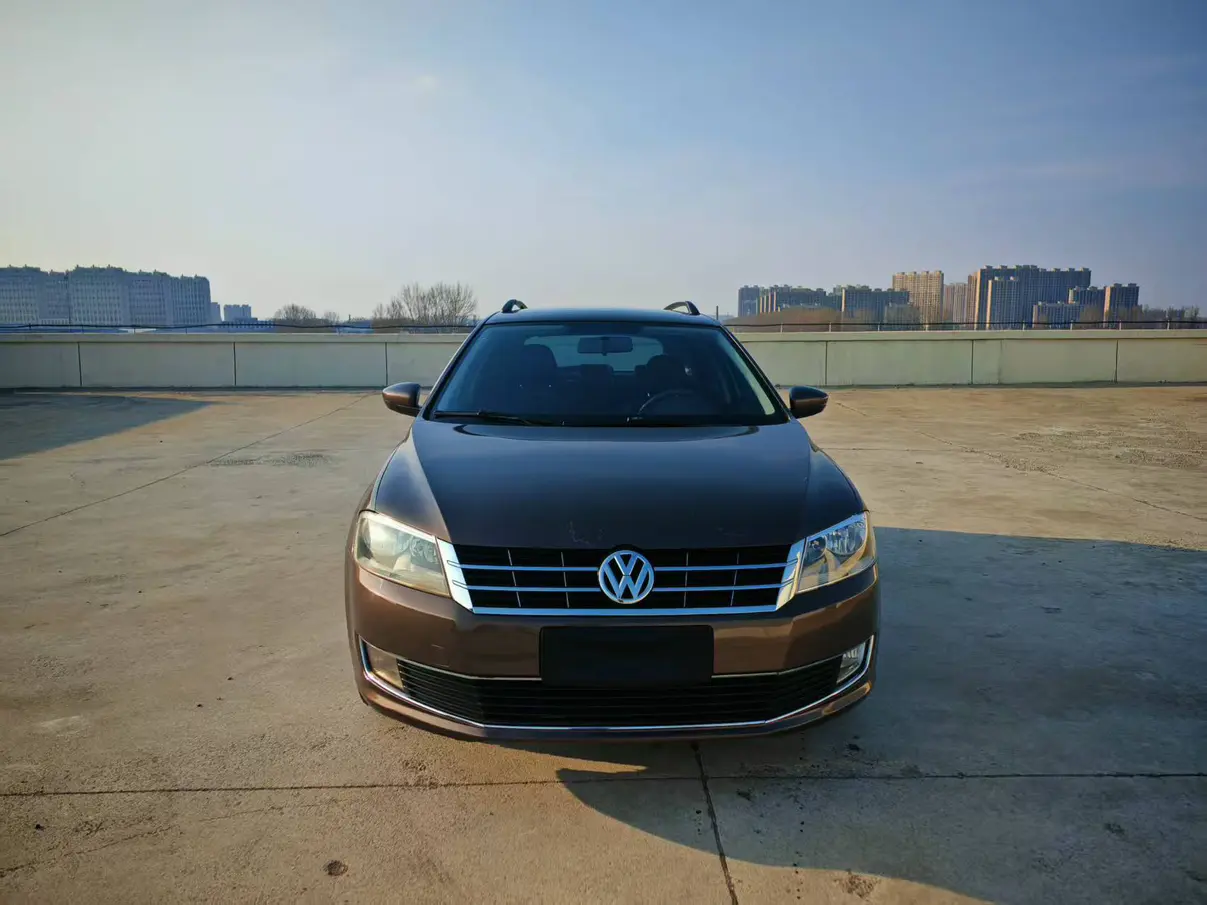 Volkswagen Langxing  из Китая
