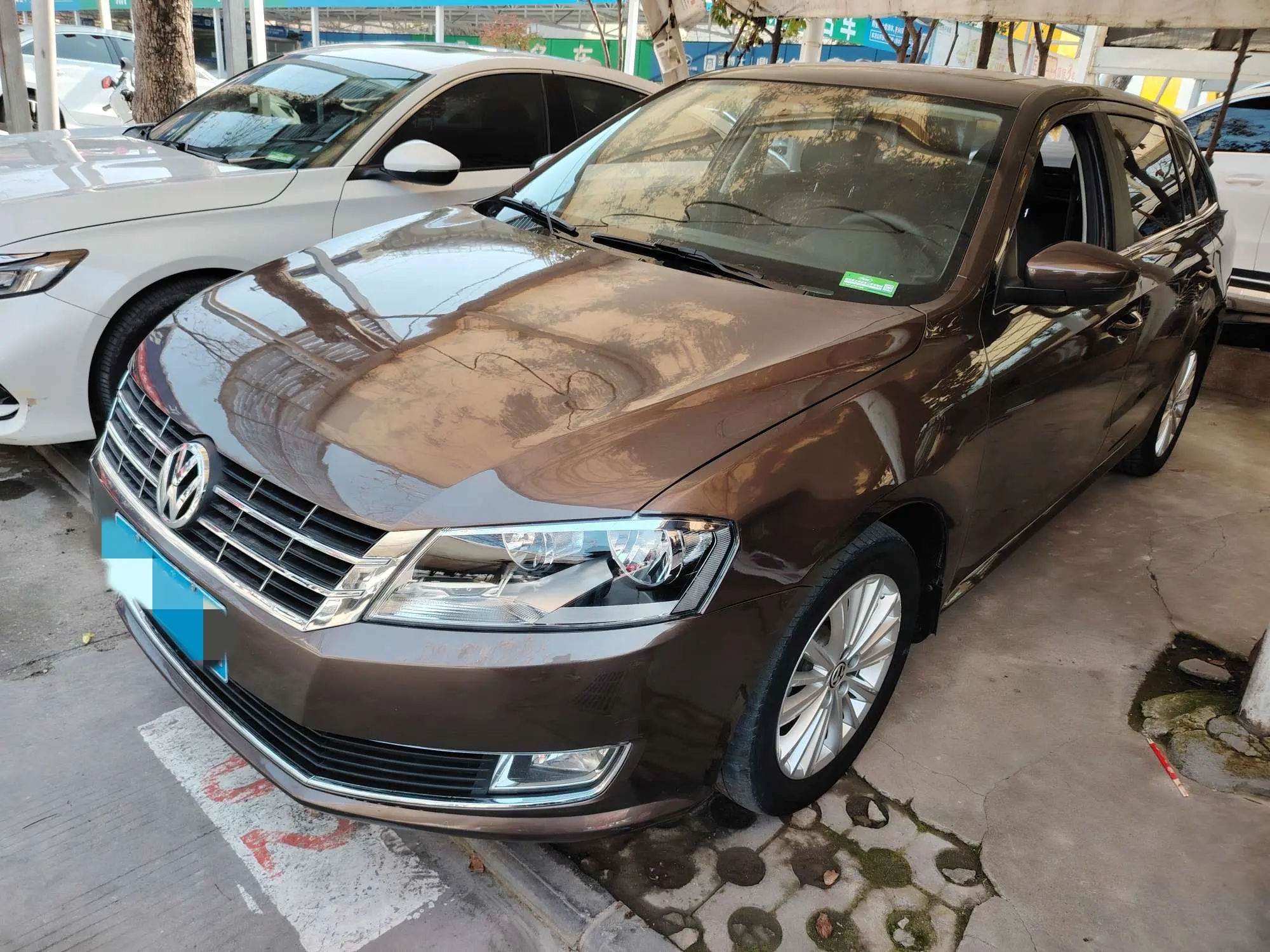 Volkswagen Langxing  из Китая