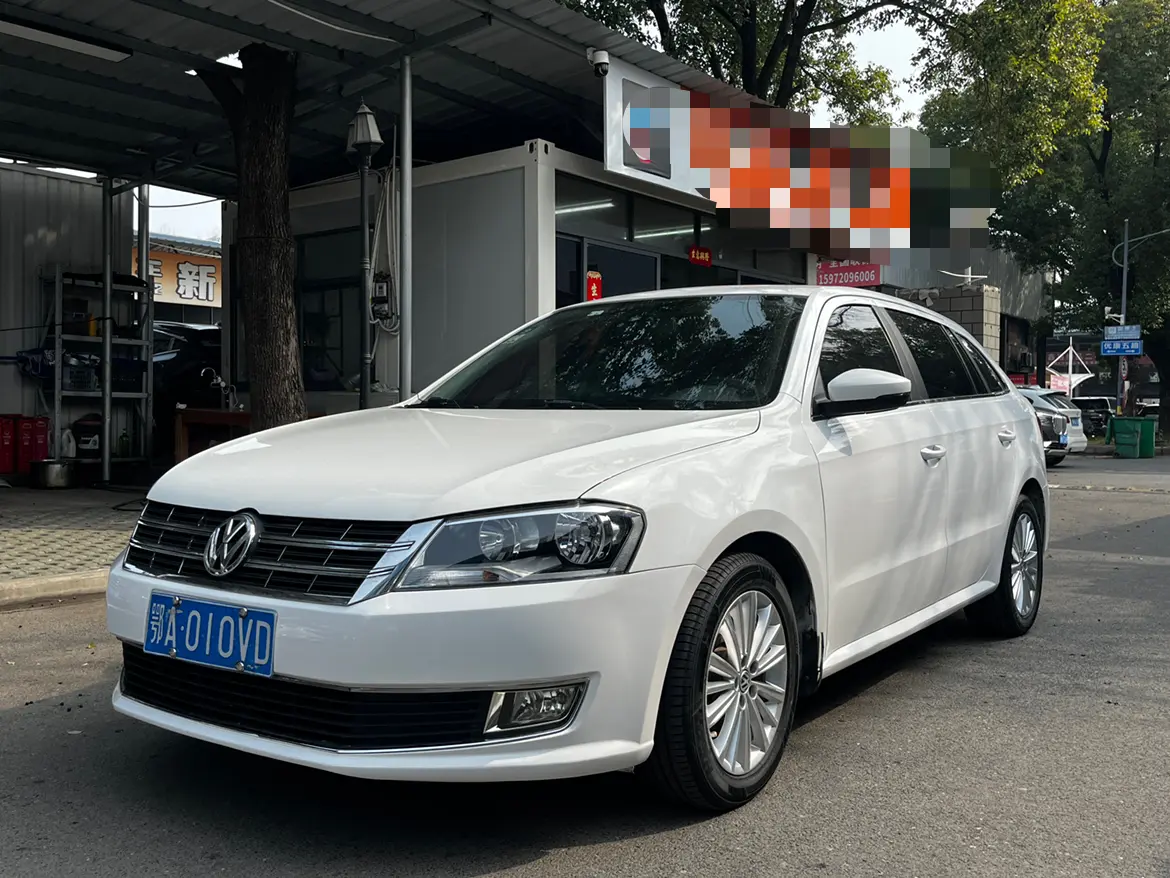 Volkswagen Langxing  из Китая