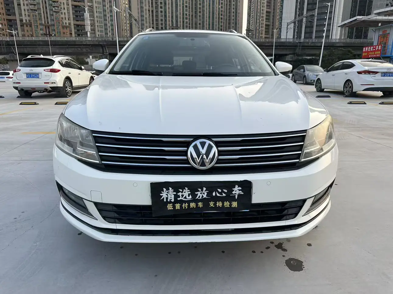 Volkswagen Langxing  из Китая