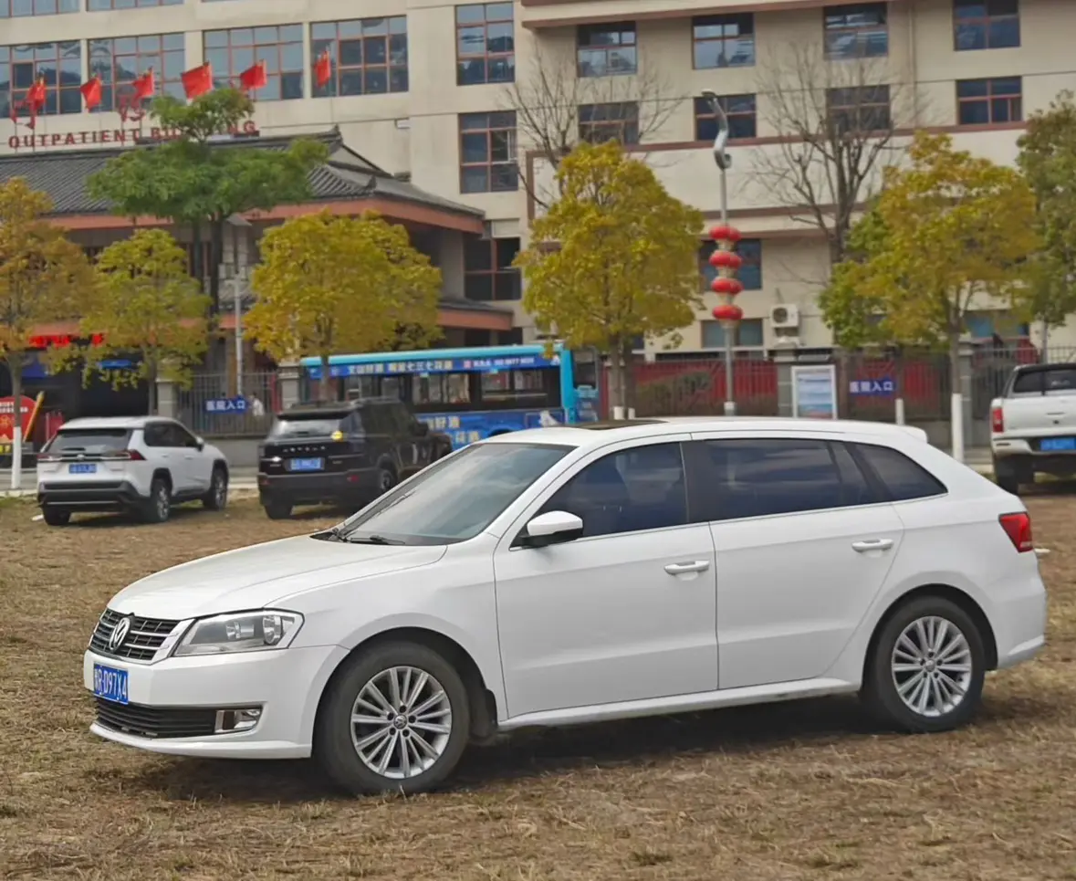 Volkswagen Langxing  из Китая