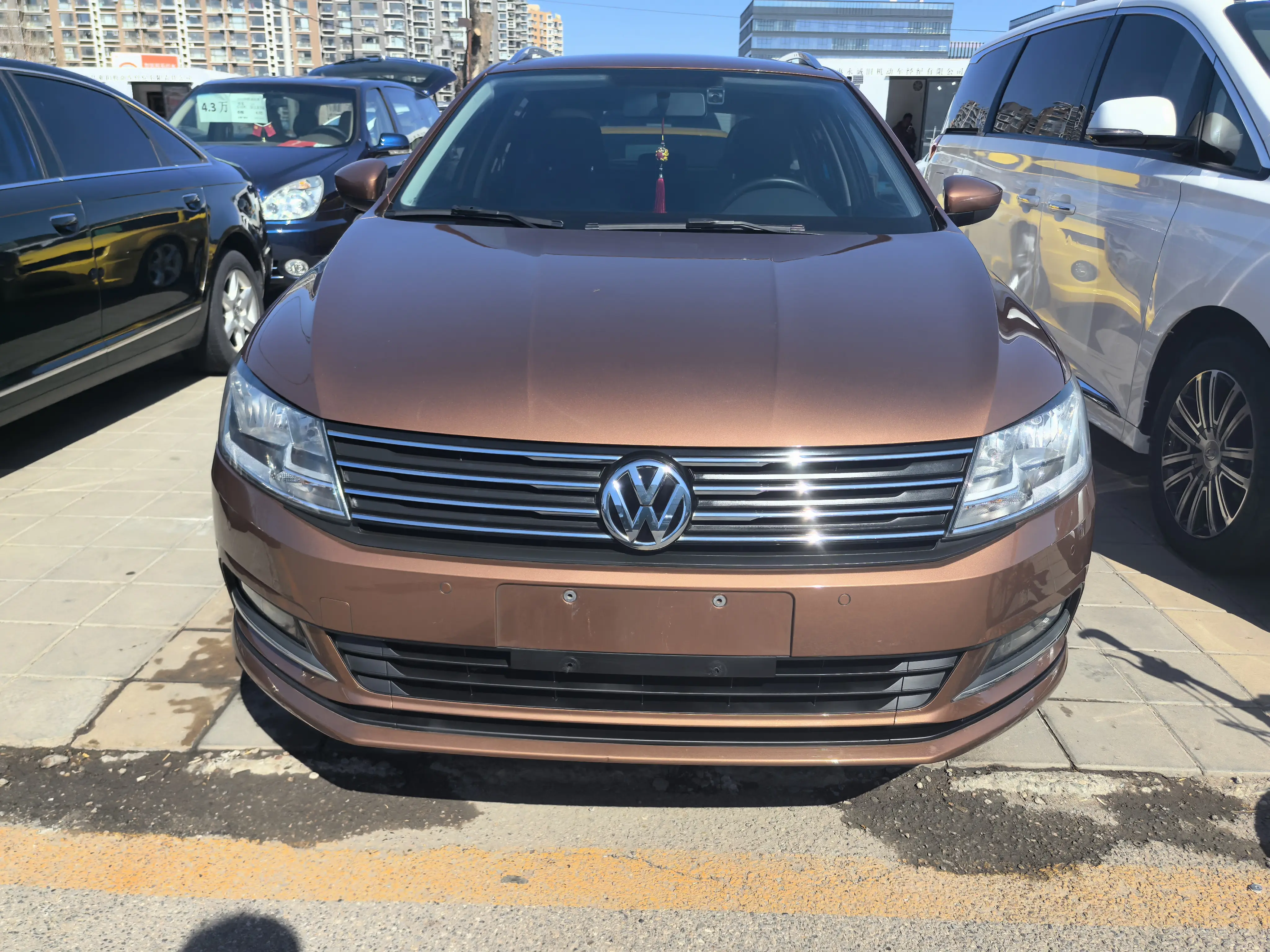 Volkswagen Langxing  из Китая