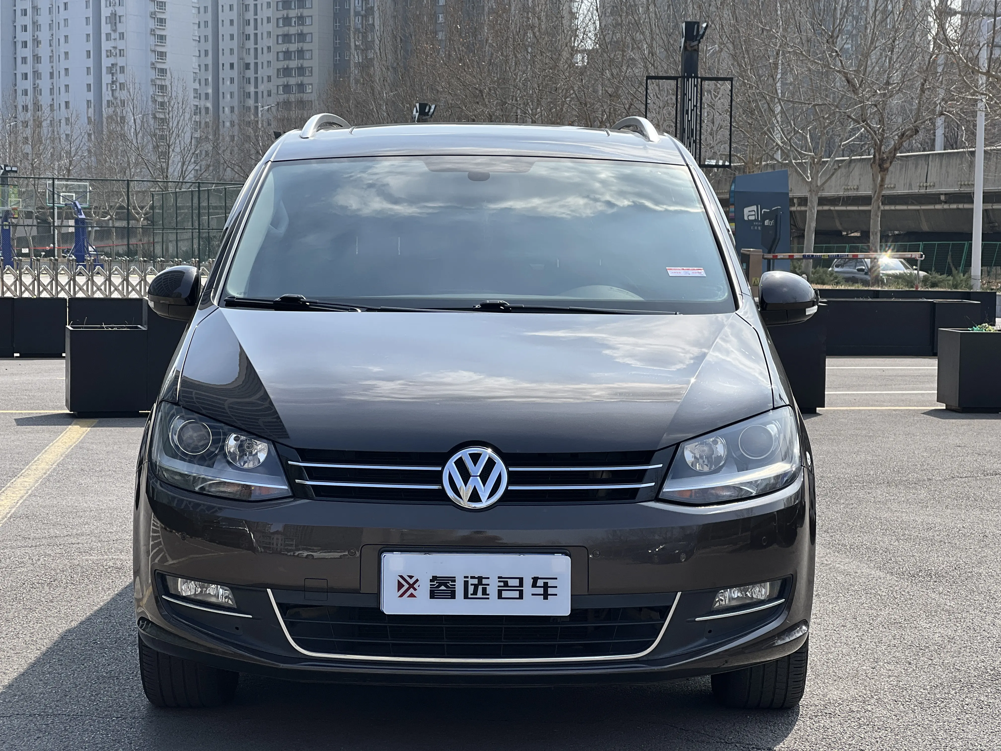 Volkswagen Sharon  из Китая