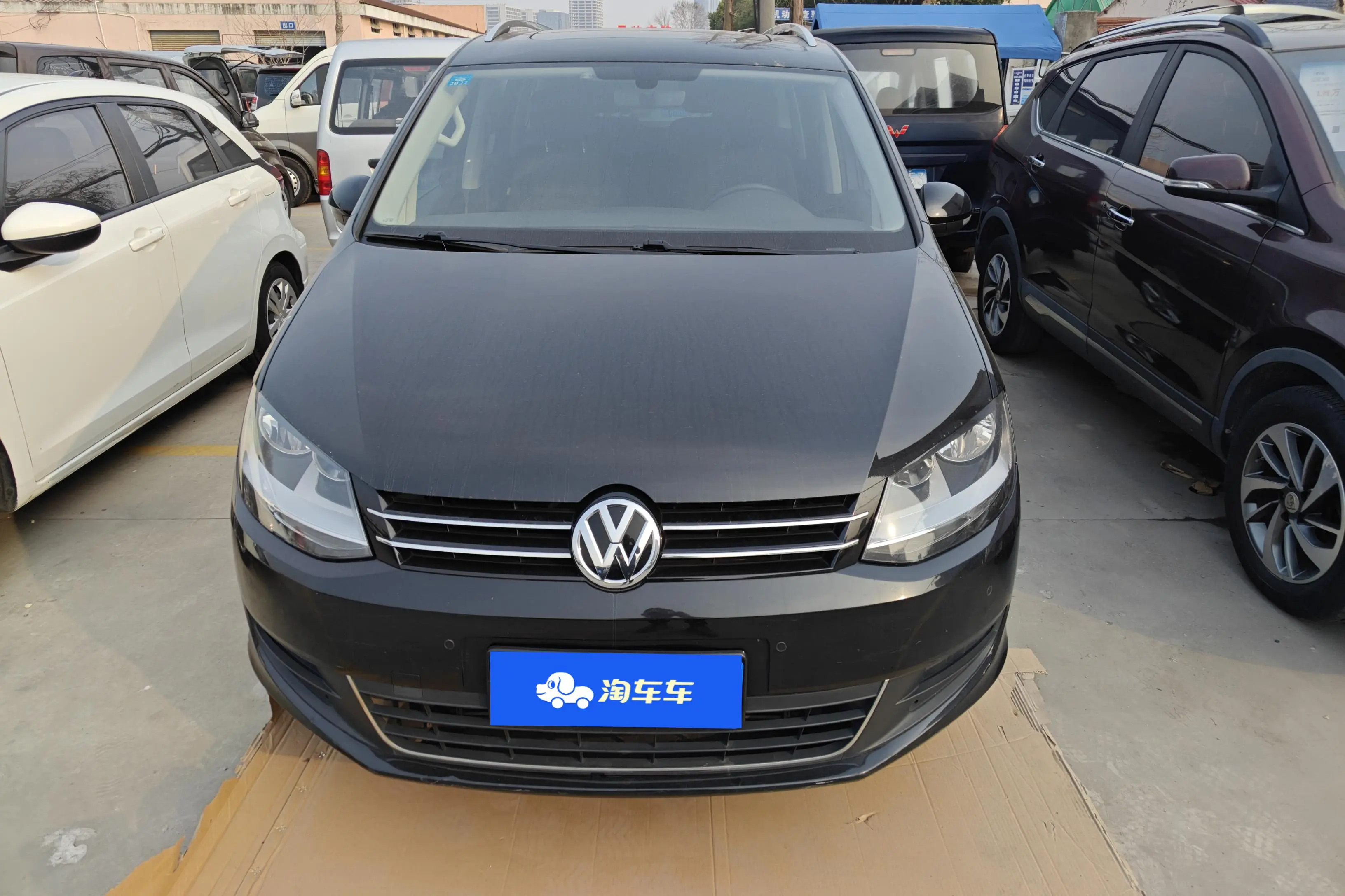 Volkswagen Sharon  из Китая